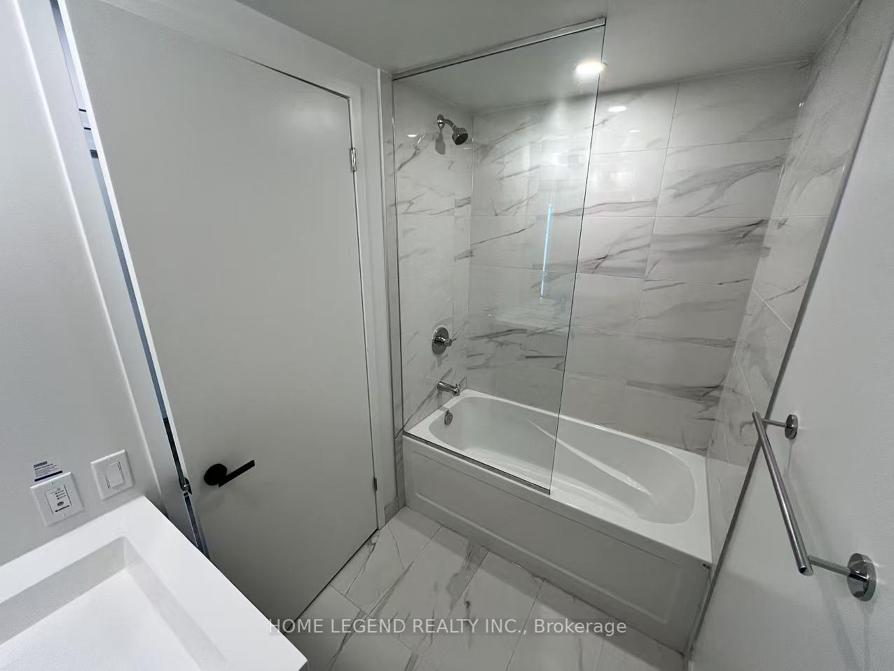Photo 9 of Unit 1210, 195 Commerce Street, Vaughan, Vaughan Corporate Centre — HOMEH