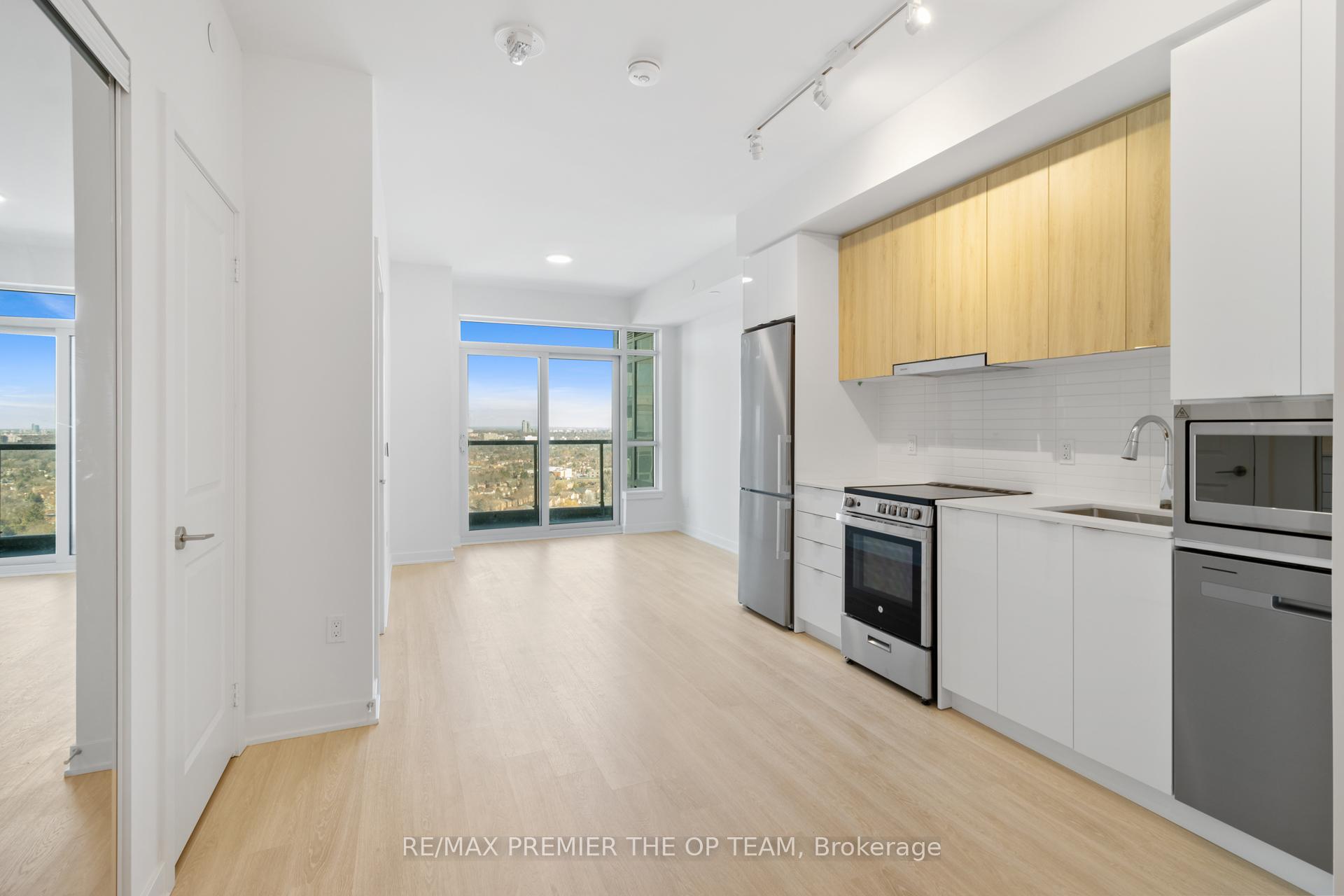 Photo 17 of Unit 2109, 30 Upper Mall Way, Vaughan, Brownridge — HOMEH