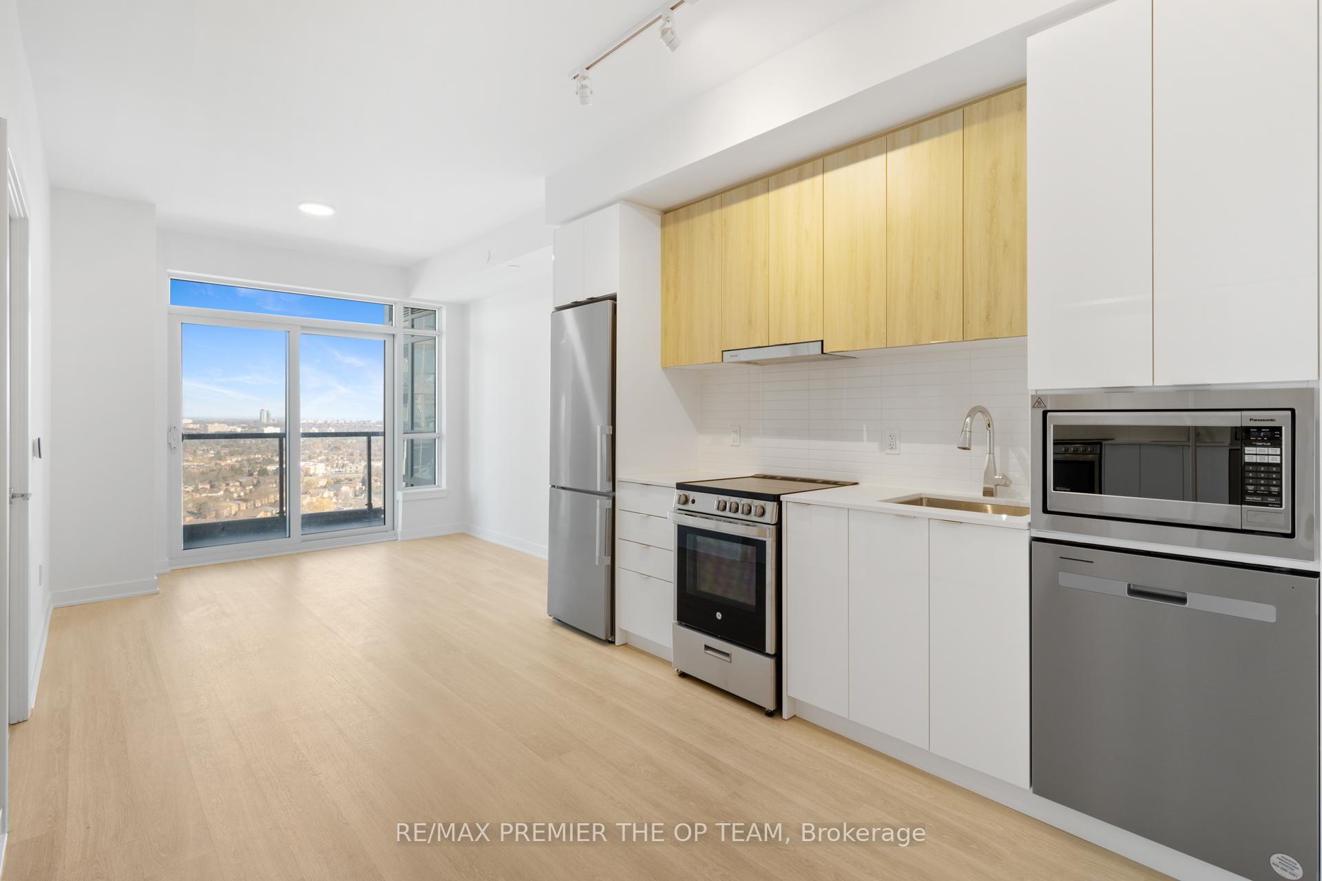 Photo 9 of Unit 2109, 30 Upper Mall Way, Vaughan, Brownridge — HOMEH
