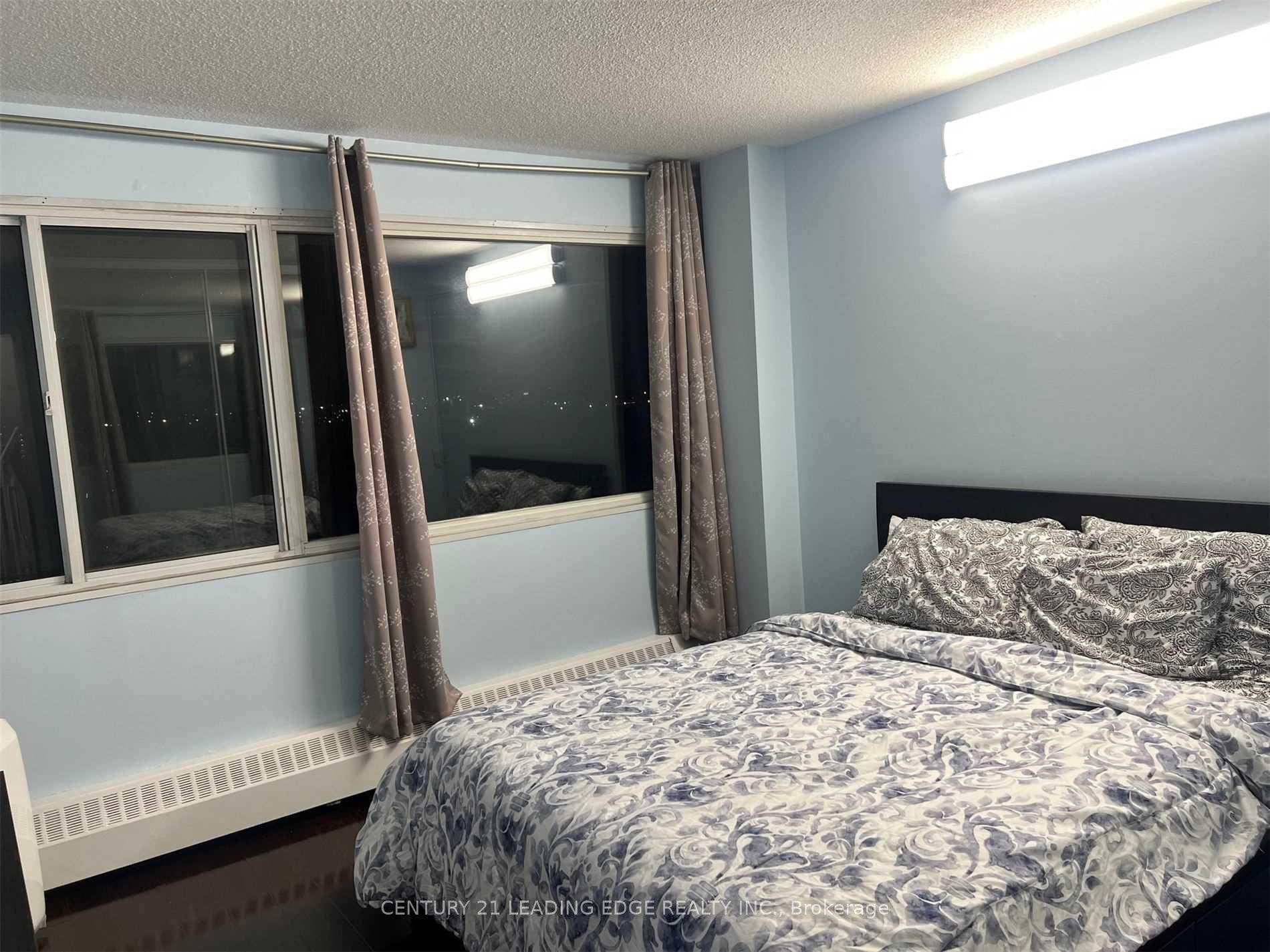 Photo 3 of Unit 1008, 715 Don Mills Road, Toronto, Flemingdon Park — HOMEH