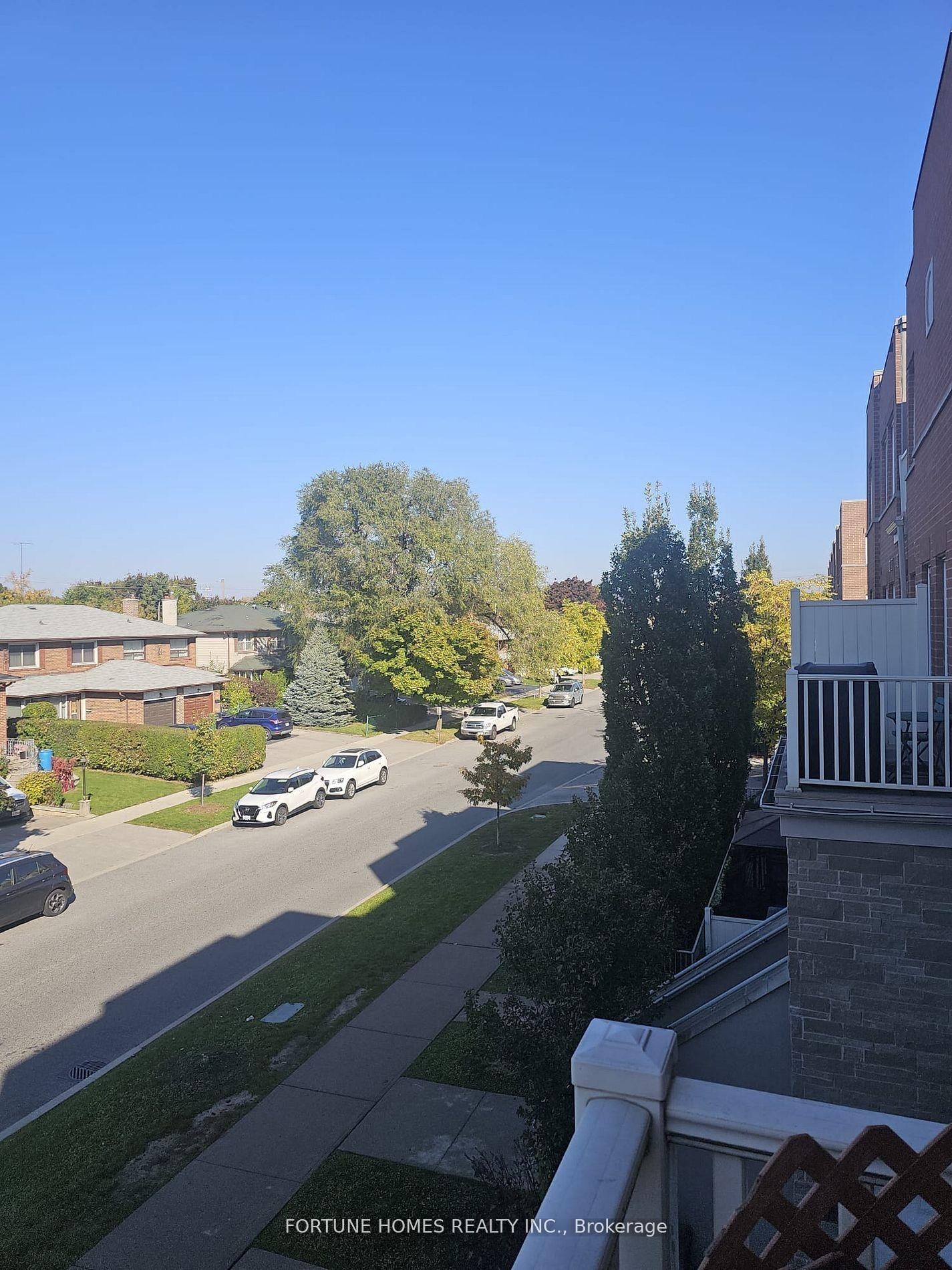 Photo 8 of Unit 204, 25 richgrove Drive, Etobicoke, Willowridge-Martingrove-Richview — HOMEH