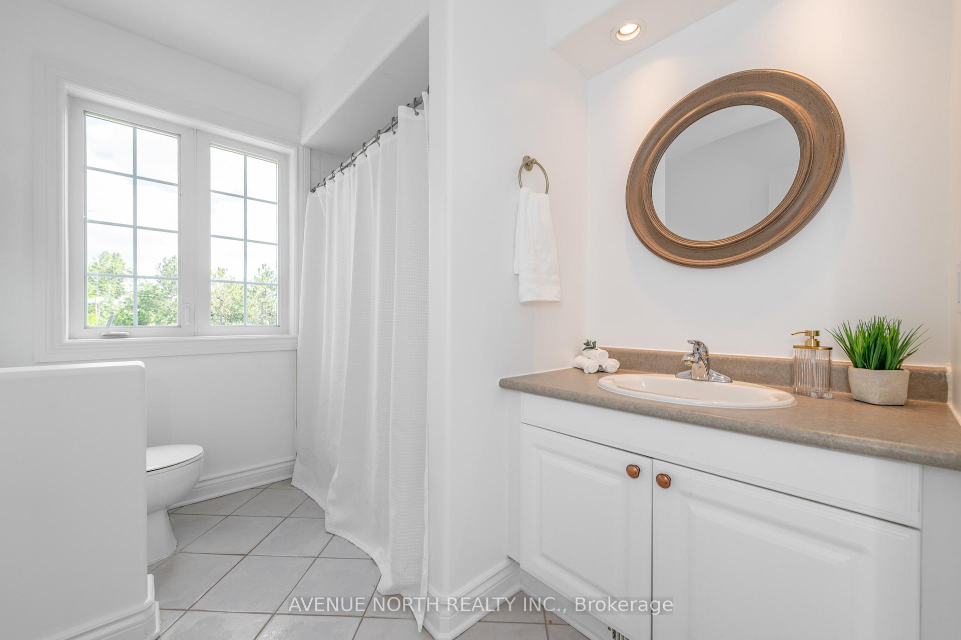 Photo 22 of 6804 Lakes Park Drive, Ottawa, Greely — HOMEH