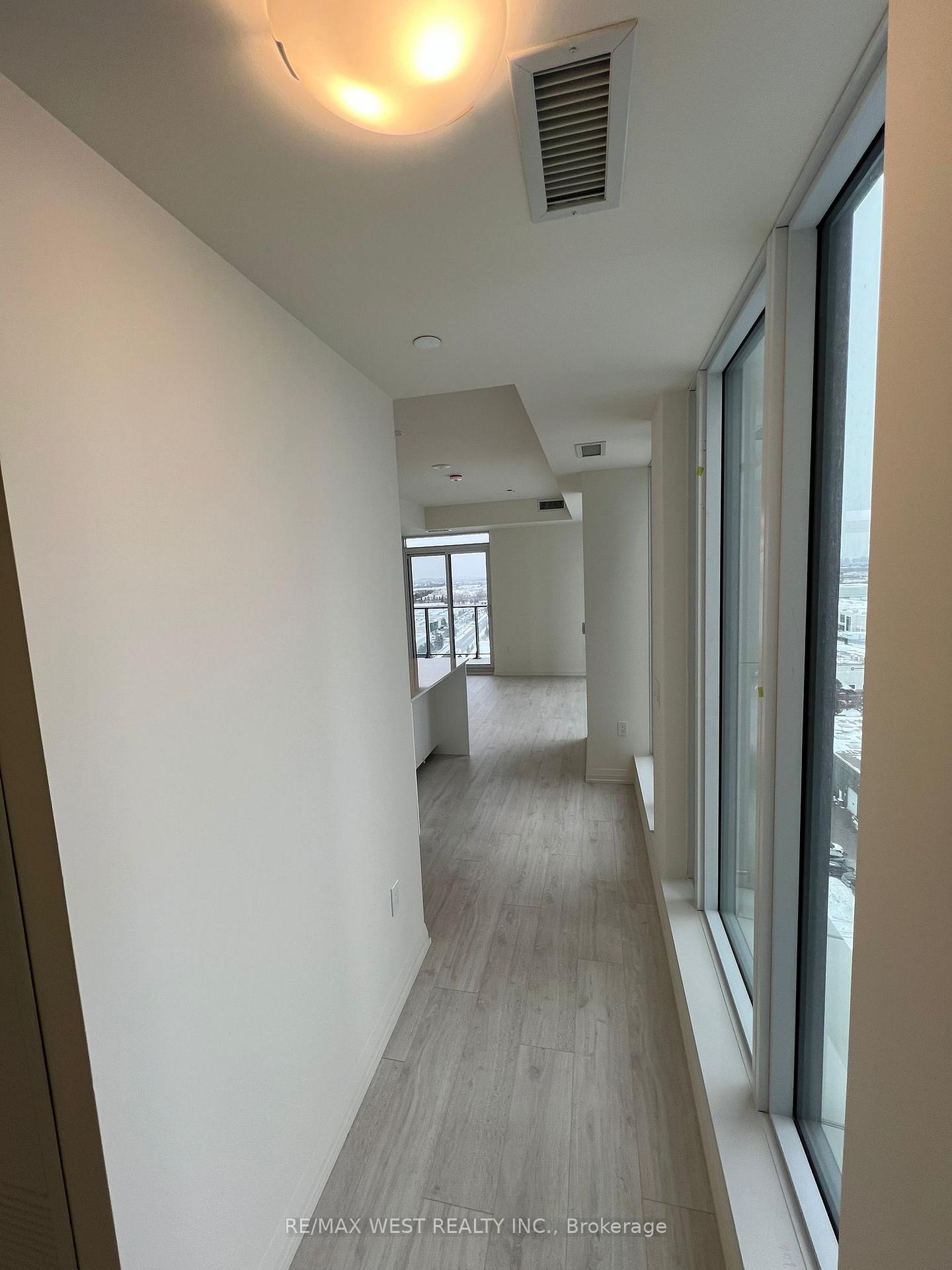 Photo 10 of Unit 1409, 8960 Jane Street, Vaughan, Concord — HOMEH