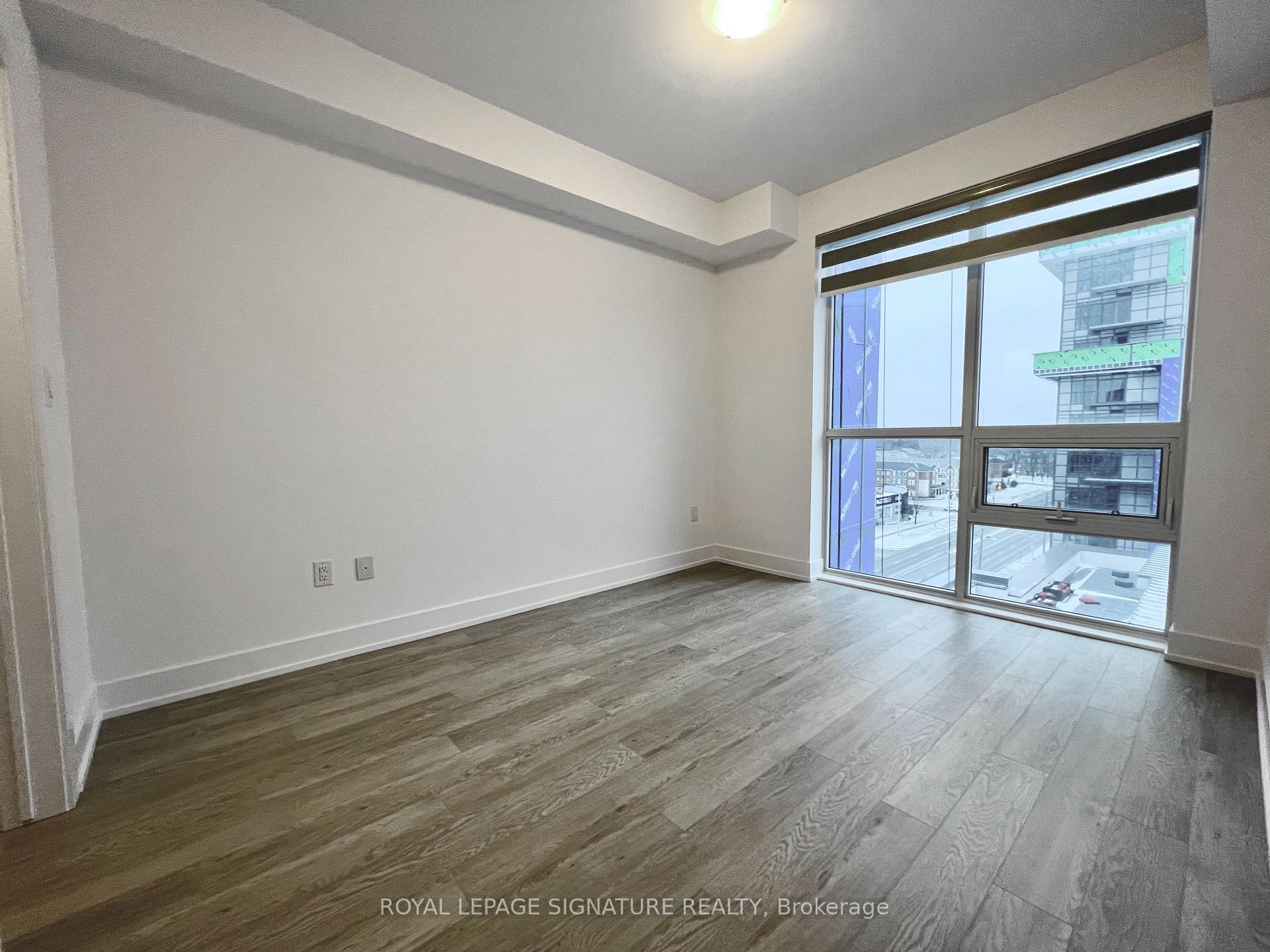Photo 5 of Unit 806, 460 Dundas Street E, Hamilton, Waterdown — HOMEH