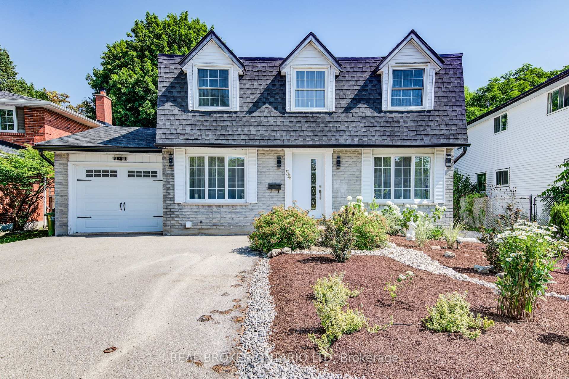 Photo 1 of 54 Yewholme Drive, Guelph, Kortright West — HOMEH