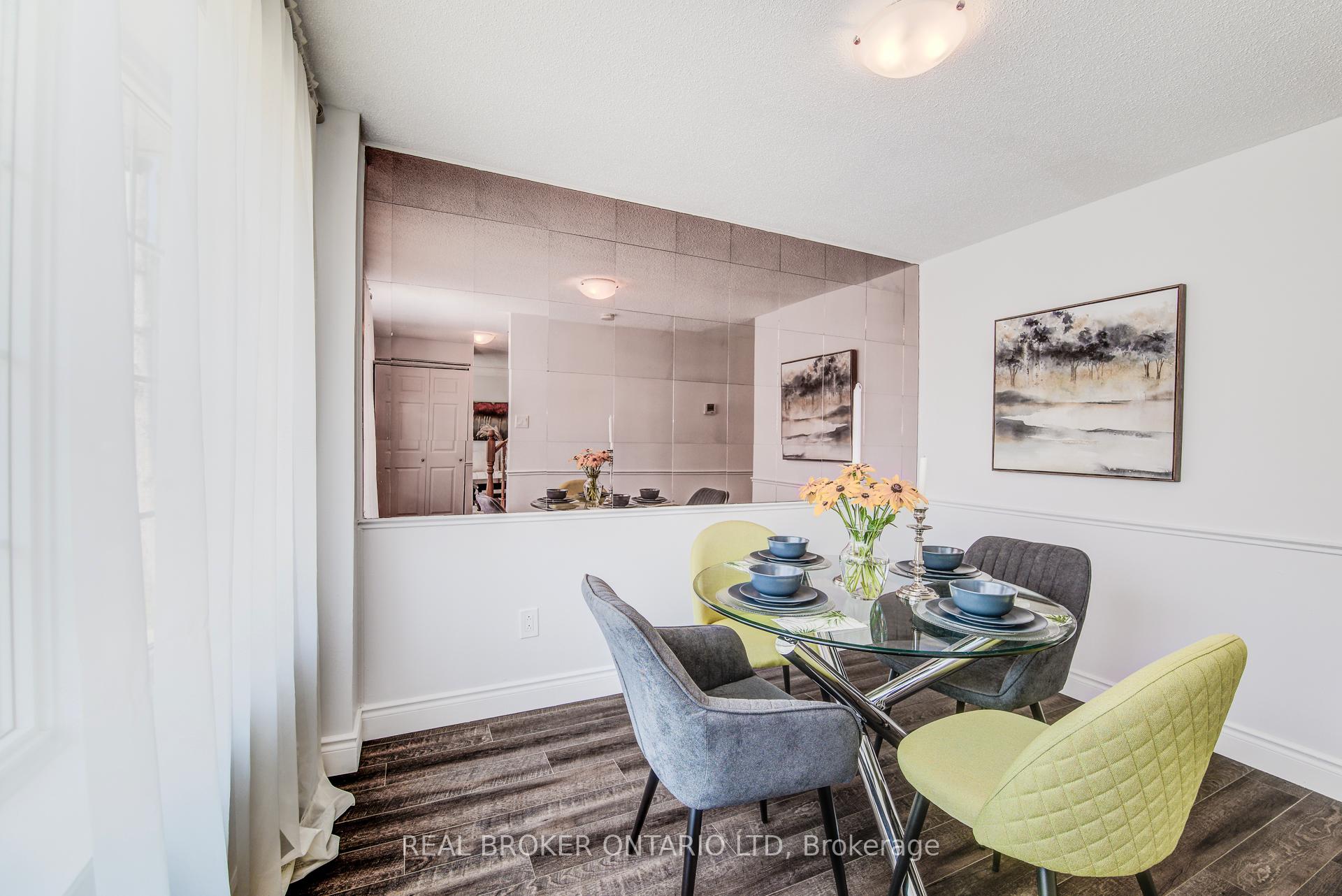 Photo 20 of 54 Yewholme Drive, Guelph, Kortright West — HOMEH