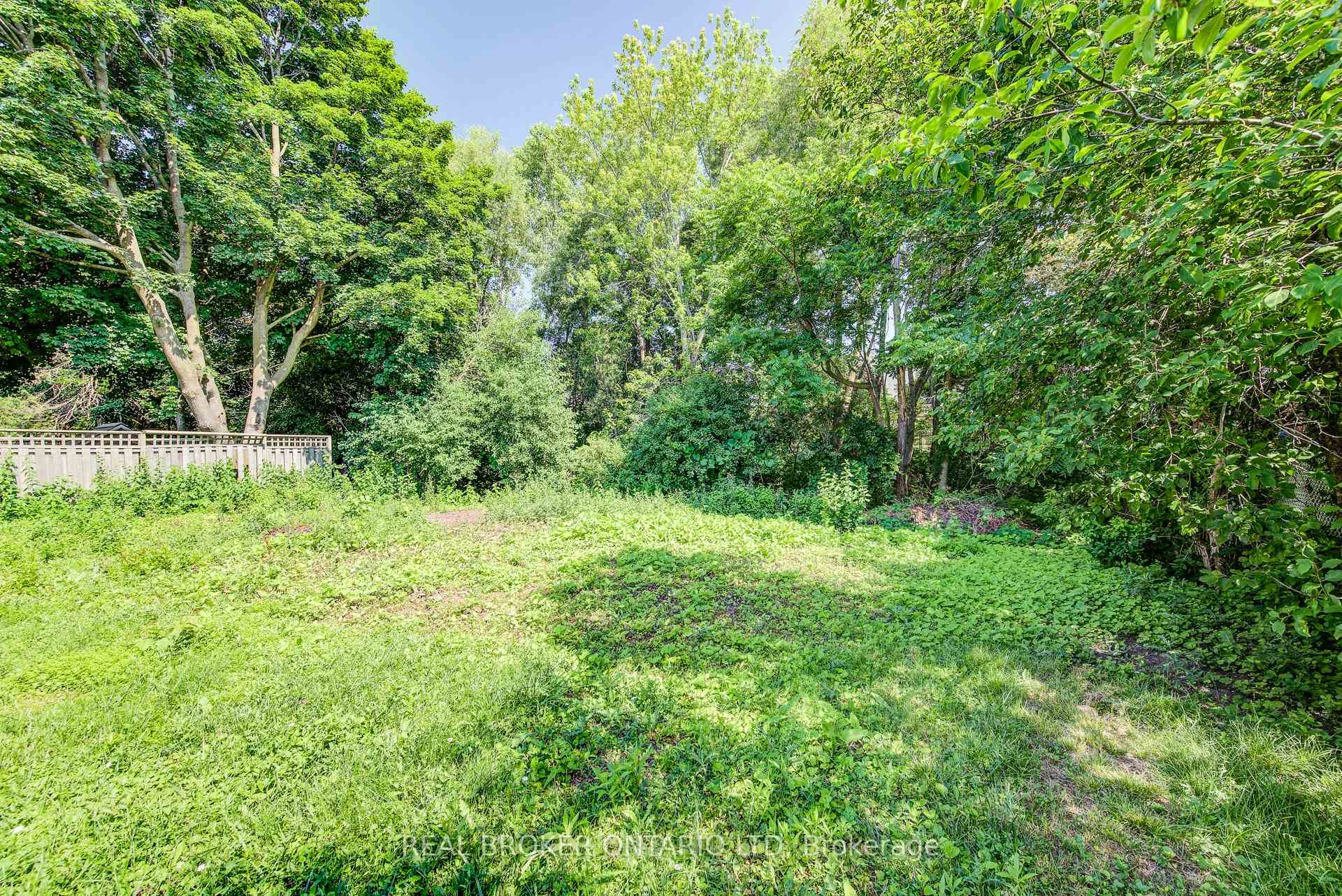 Photo 45 of 54 Yewholme Drive, Guelph, Kortright West — HOMEH