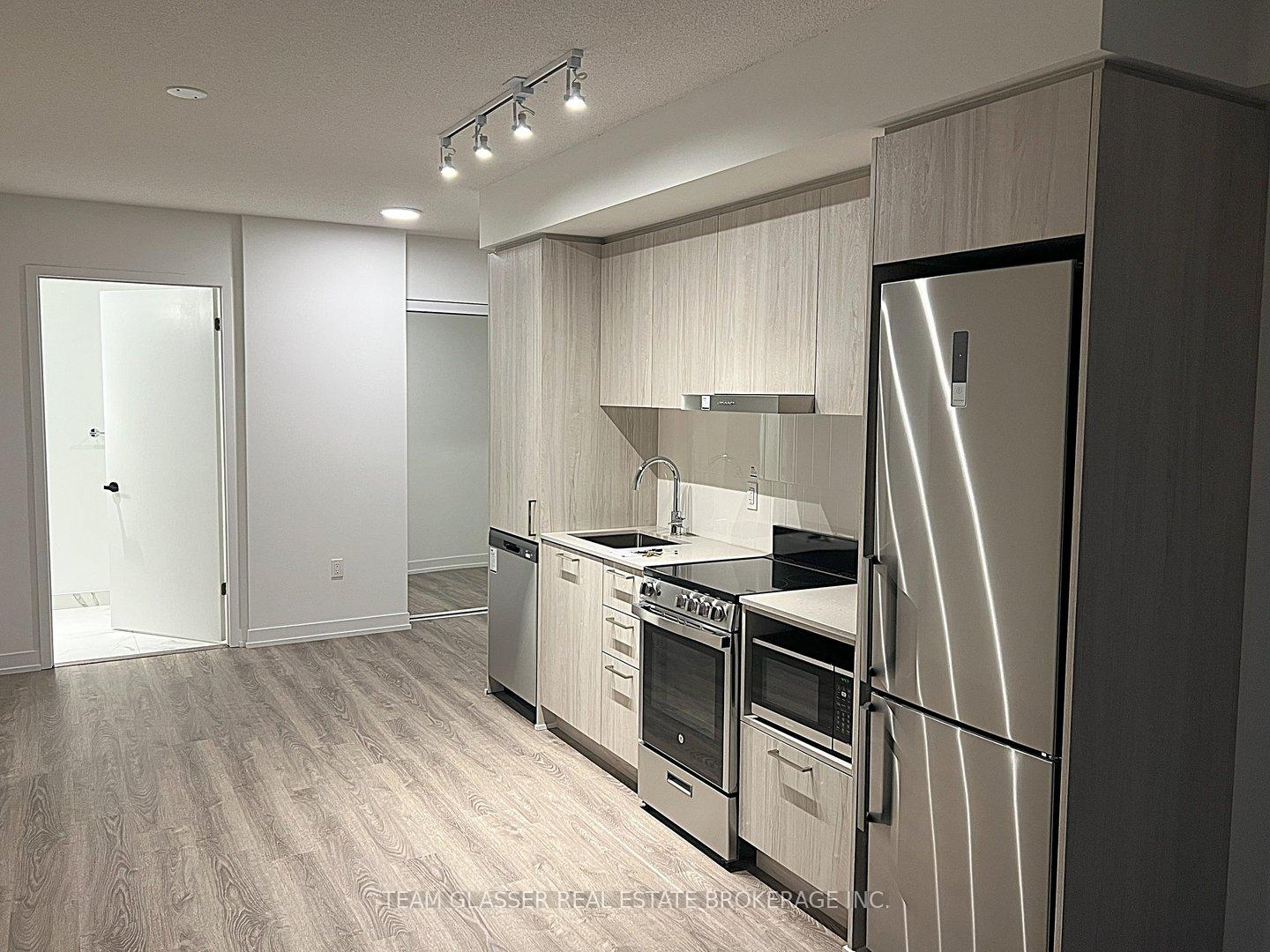 Photo 7 of Unit 2206, 195 Commerce Street, Vaughan, Concord — HOMEH