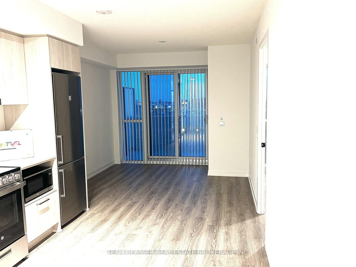 Photo 3 of Unit 2206, 195 Commerce Street, Vaughan, Concord — HOMEH