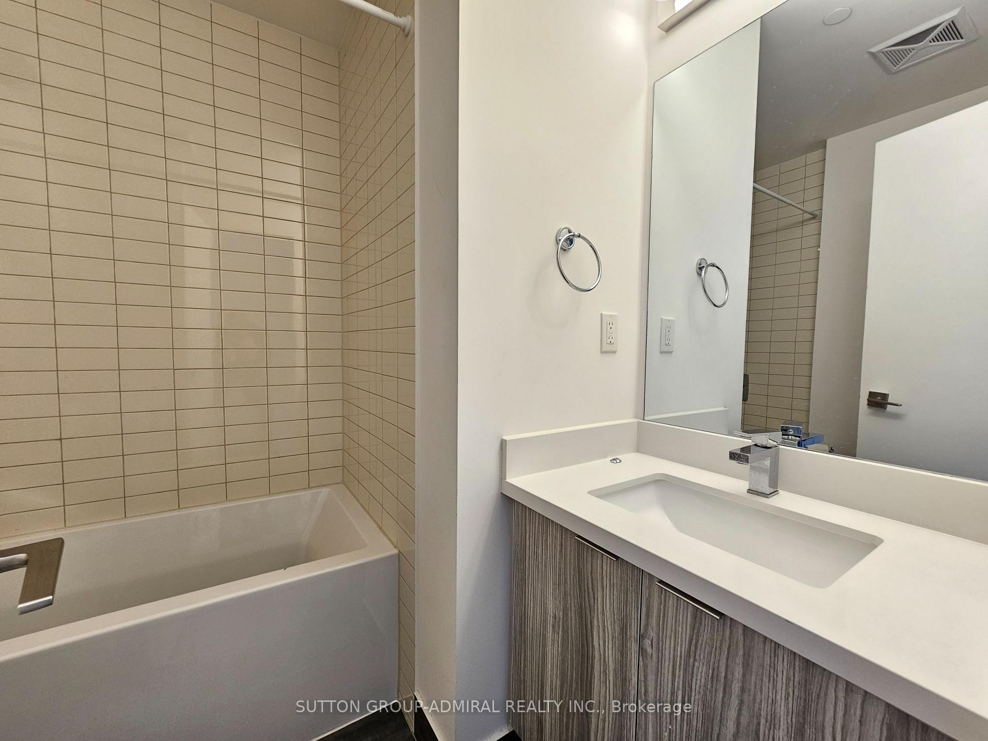 Photo 30 of Unit 2307, 2916 Highway 7 Road, Vaughan, Concord — HOMEH