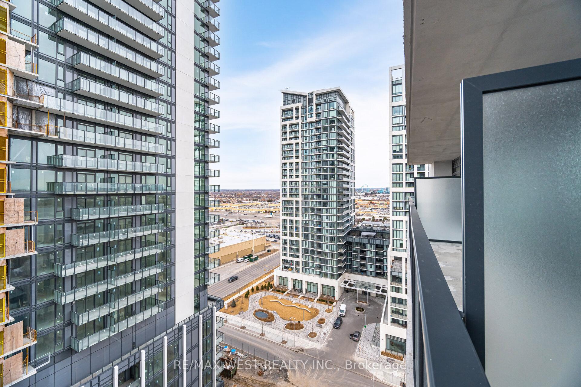 Photo 14 of Unit 1501, 8960 Jane Street, Vaughan, Concord — HOMEH