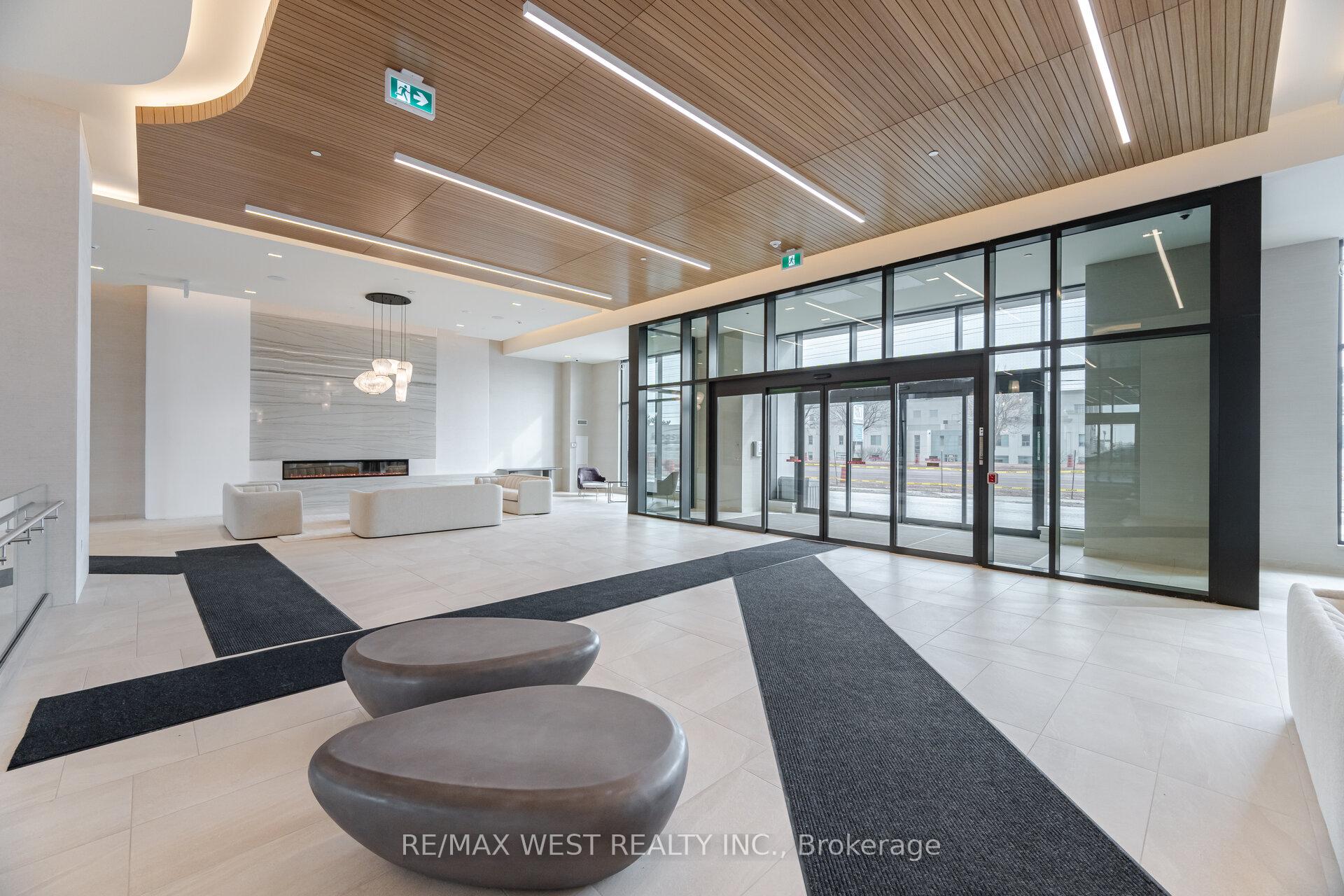 Photo 7 of Unit 1501, 8960 Jane Street, Vaughan, Concord — HOMEH