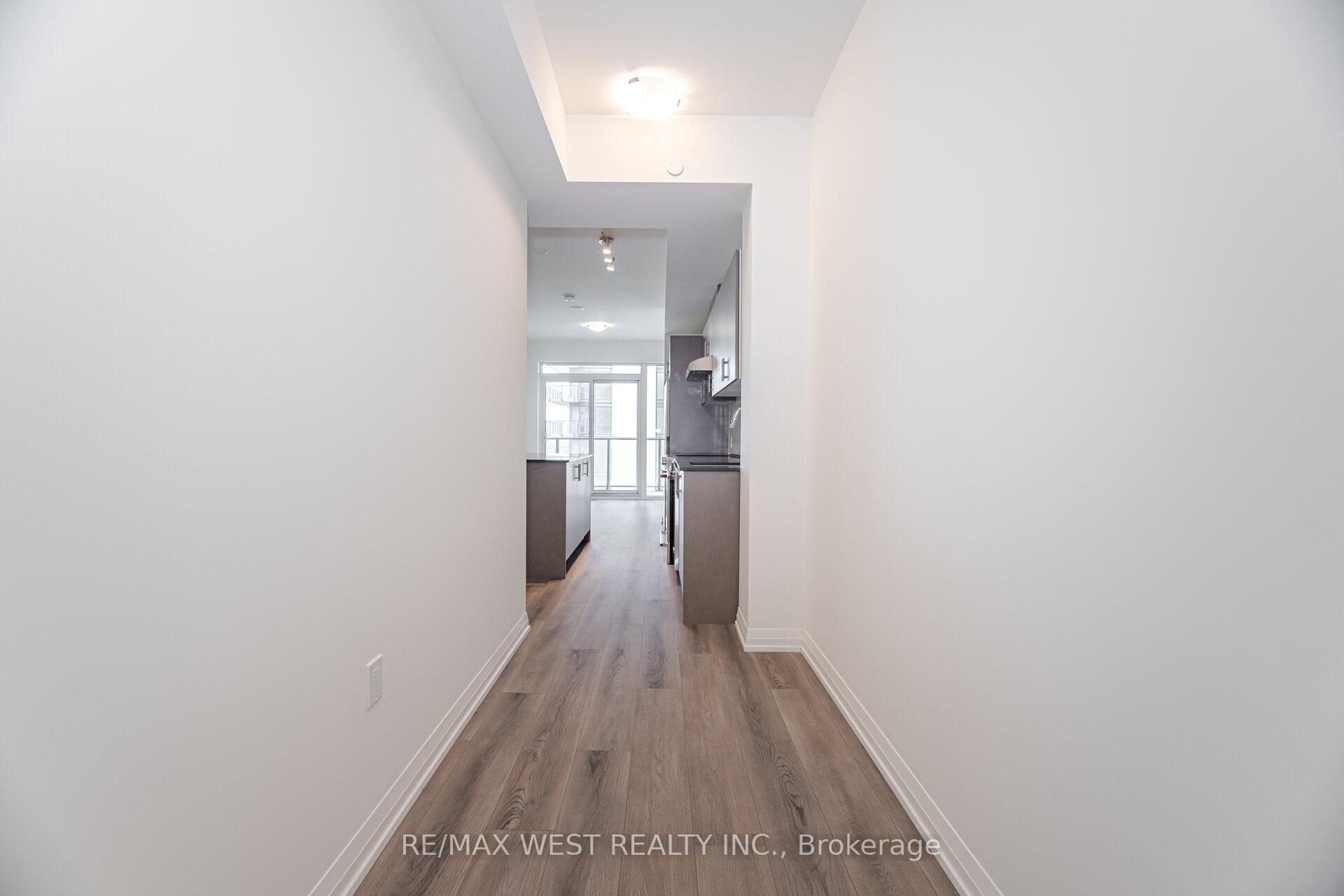 Photo 6 of Unit 1501, 8960 Jane Street, Vaughan, Concord — HOMEH