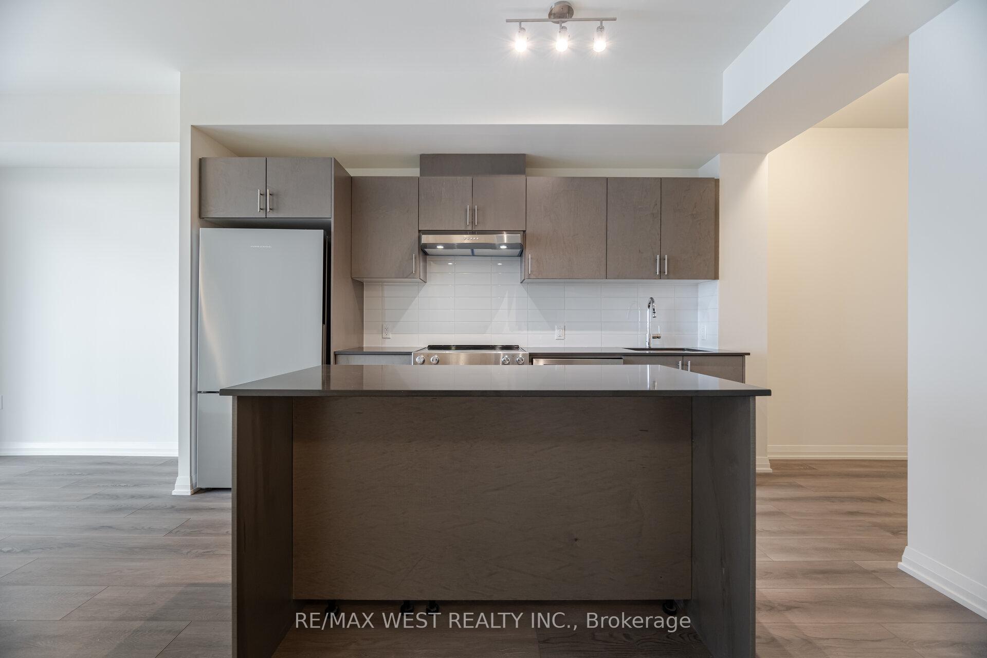 Photo 13 of Unit 1501, 8960 Jane Street, Vaughan, Concord — HOMEH