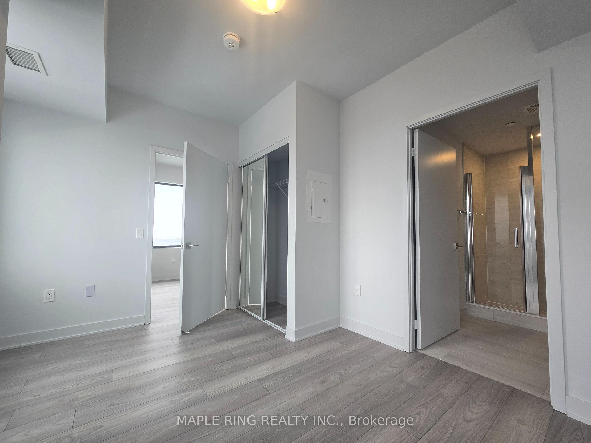 Photo 5 of Unit 4005, 2920 Highway 7 Road, Vaughan, Concord — HOMEH