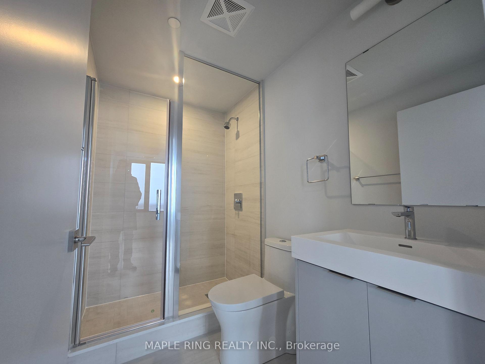 Photo 8 of Unit 4005, 2920 Highway 7 Road, Vaughan, Concord — HOMEH
