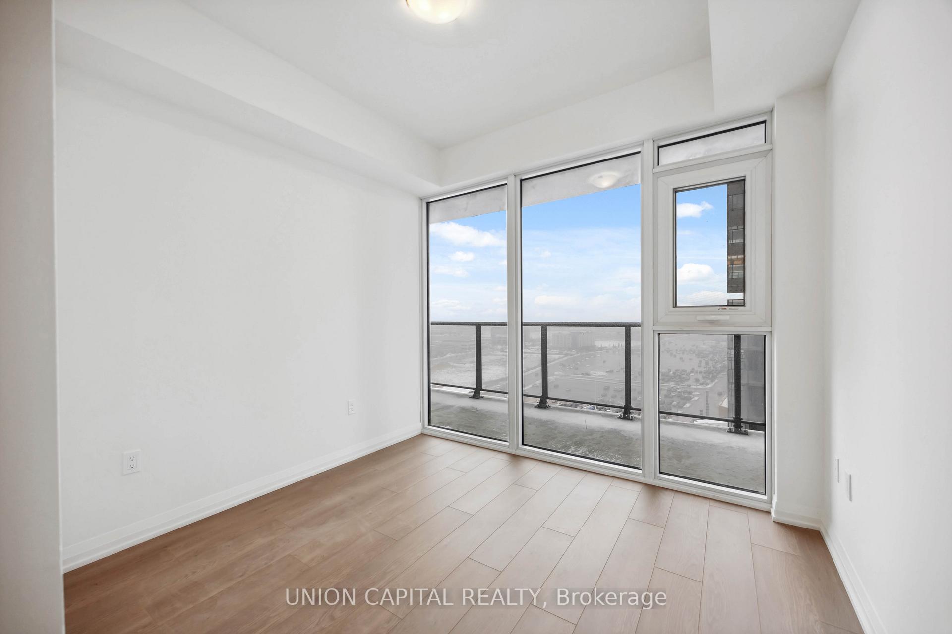 Photo 8 of Unit 1511, 8960 Jane Street, Vaughan, Concord — HOMEH