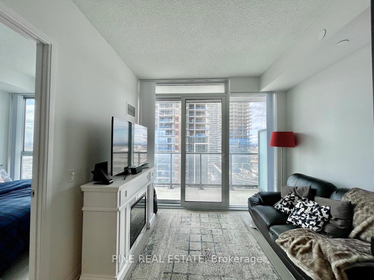 Photo 11 of Unit 1708, 7895 Jane Street, Vaughan, Concord — HOMEH