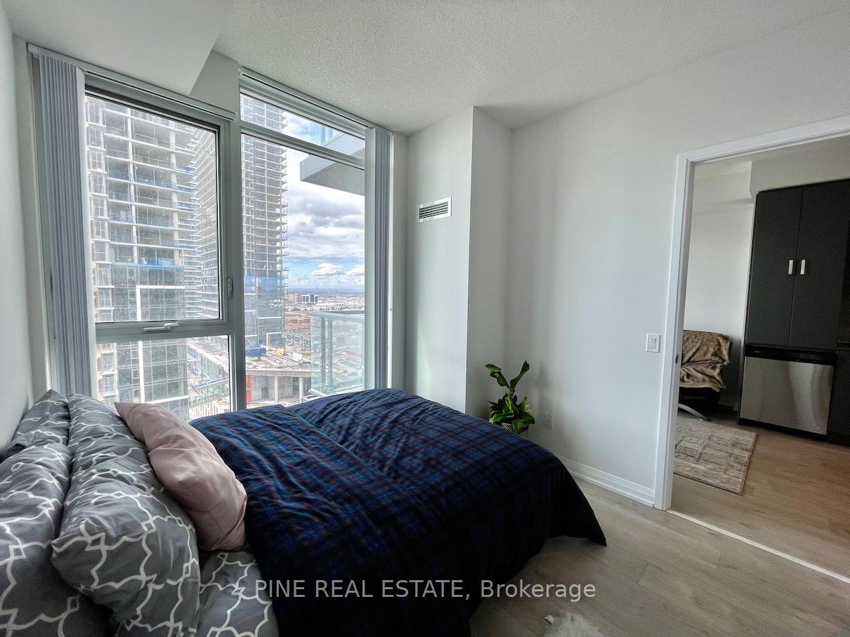 Photo 15 of Unit 1708, 7895 Jane Street, Vaughan, Concord — HOMEH
