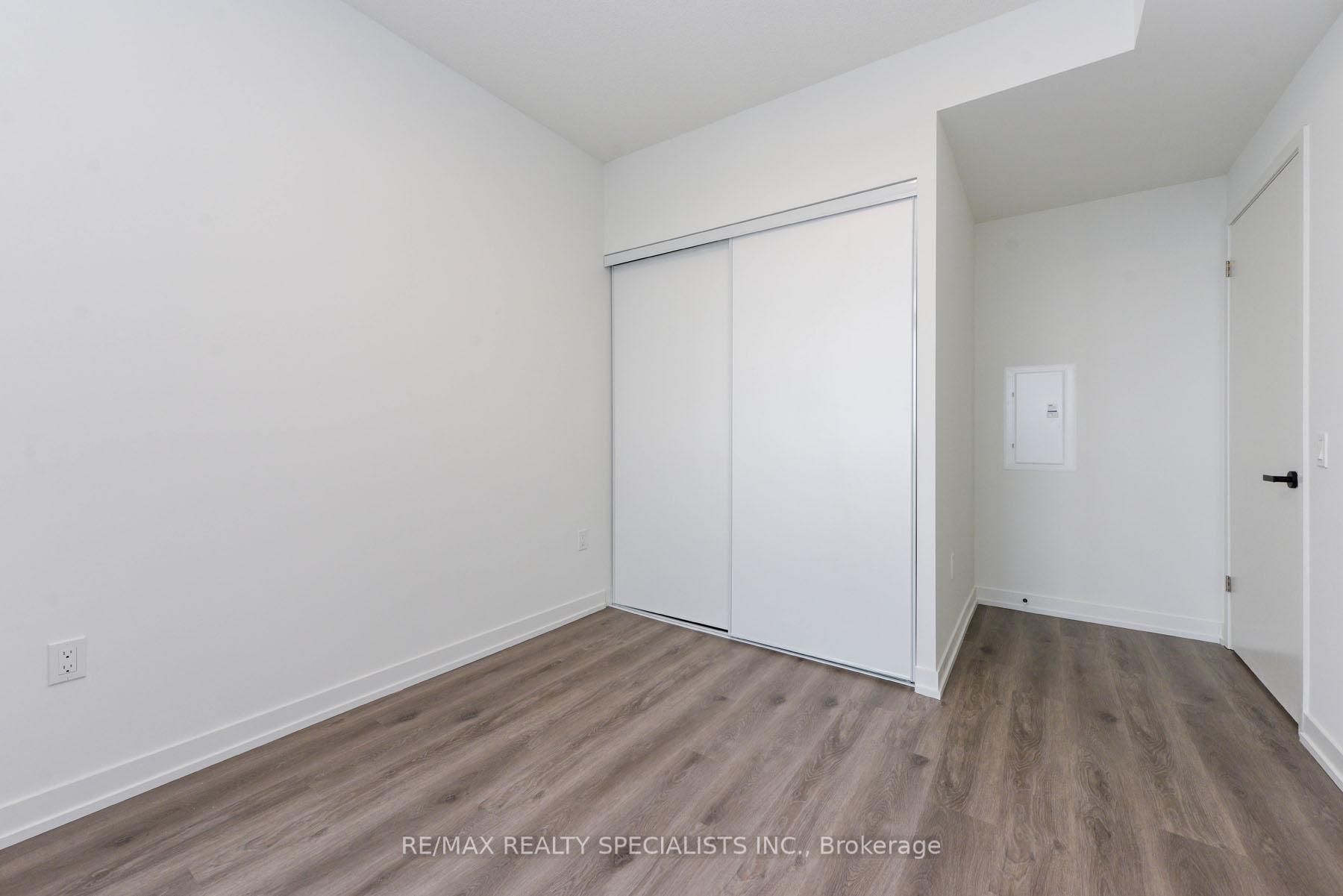 Photo 29 of Unit 1007, 225 Commerce Street, Vaughan, Vaughan Corporate Centre — HOMEH