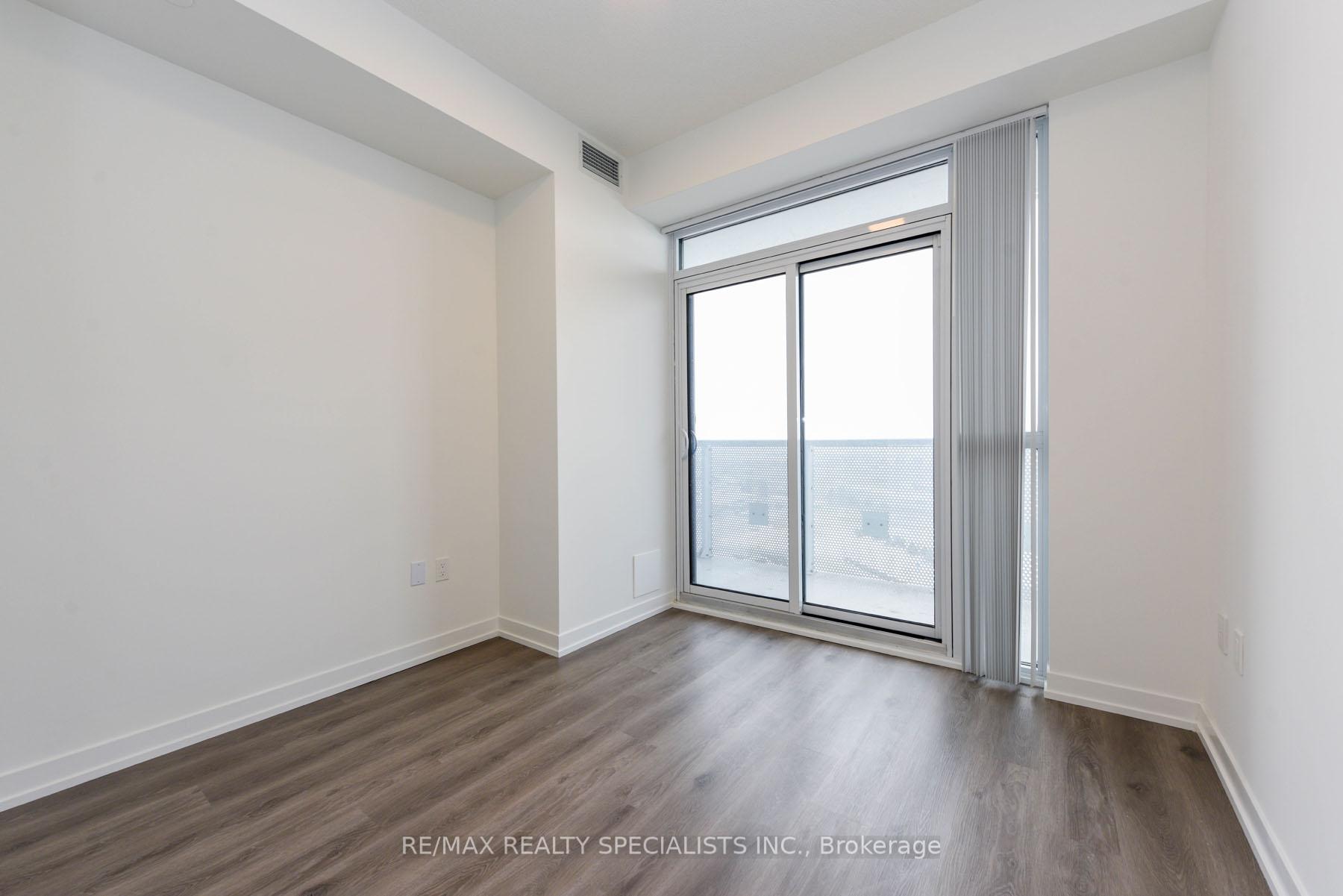 Photo 15 of Unit 1007, 225 Commerce Street, Vaughan, Vaughan Corporate Centre — HOMEH