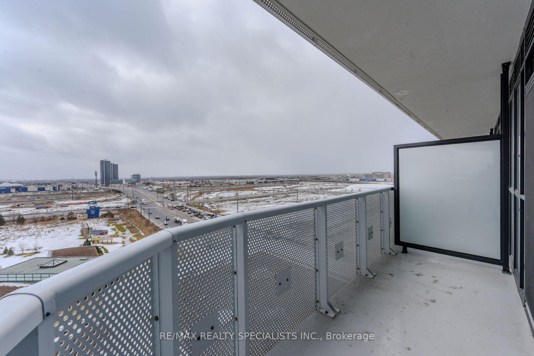 Photo 16 of Unit 1007, 225 Commerce Street, Vaughan, Vaughan Corporate Centre — HOMEH