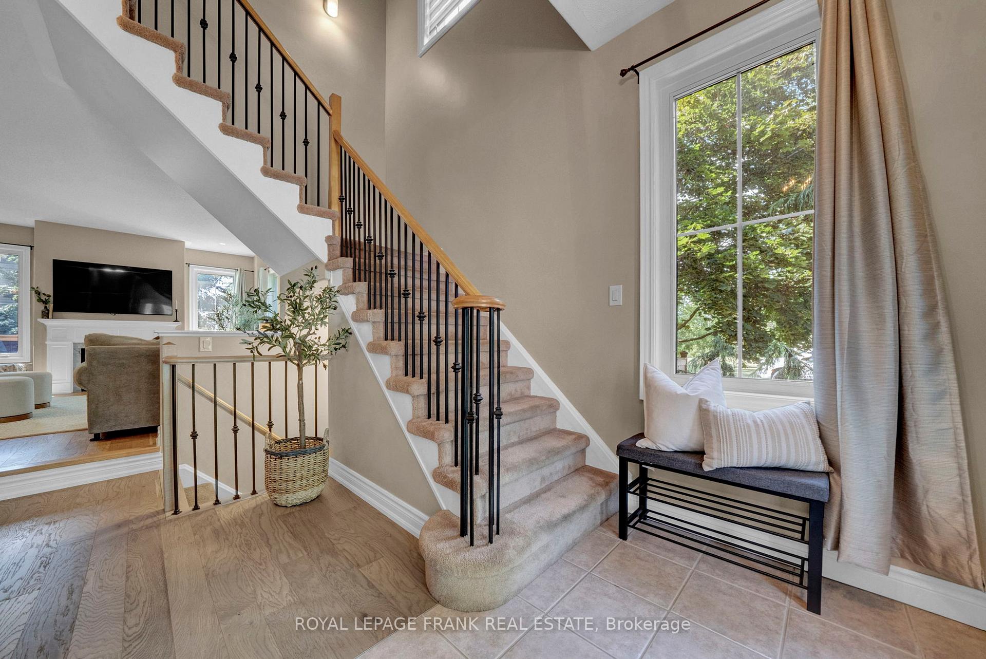 Photo 15 of 22 Osgoode Gate, Clarington, Courtice — HOMEH