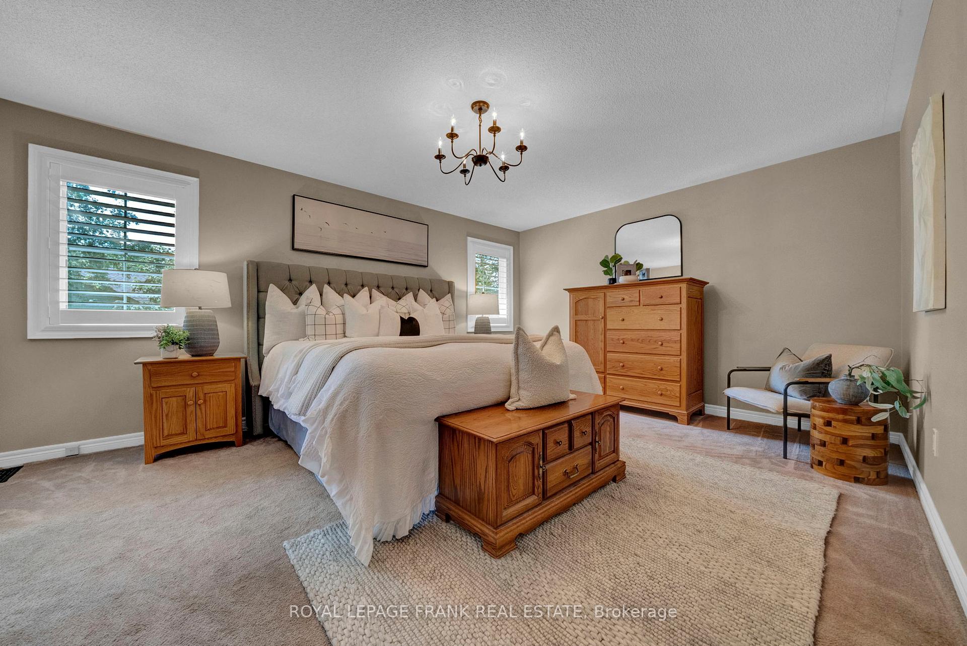 Photo 16 of 22 Osgoode Gate, Clarington, Courtice — HOMEH