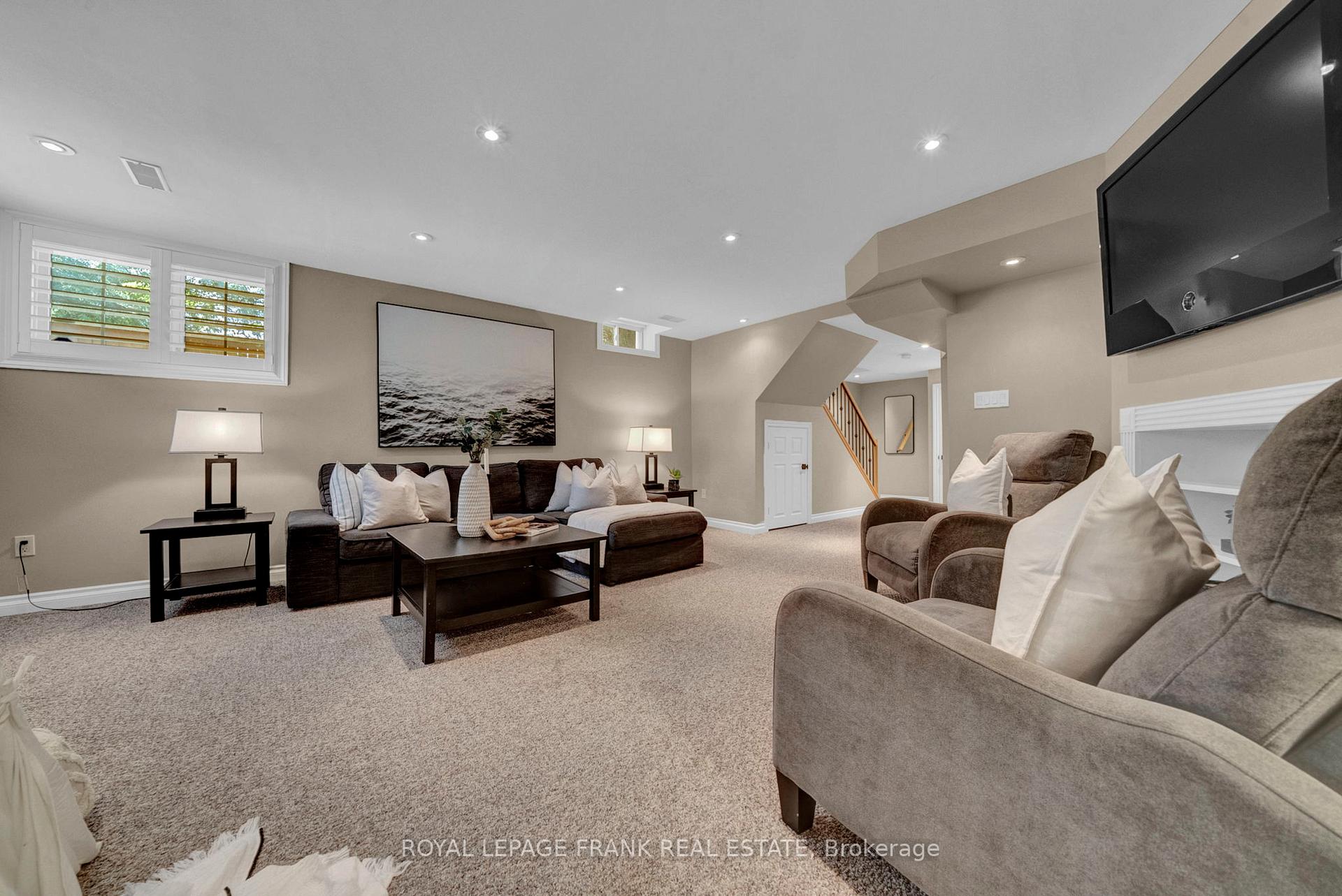 Photo 25 of 22 Osgoode Gate, Clarington, Courtice — HOMEH