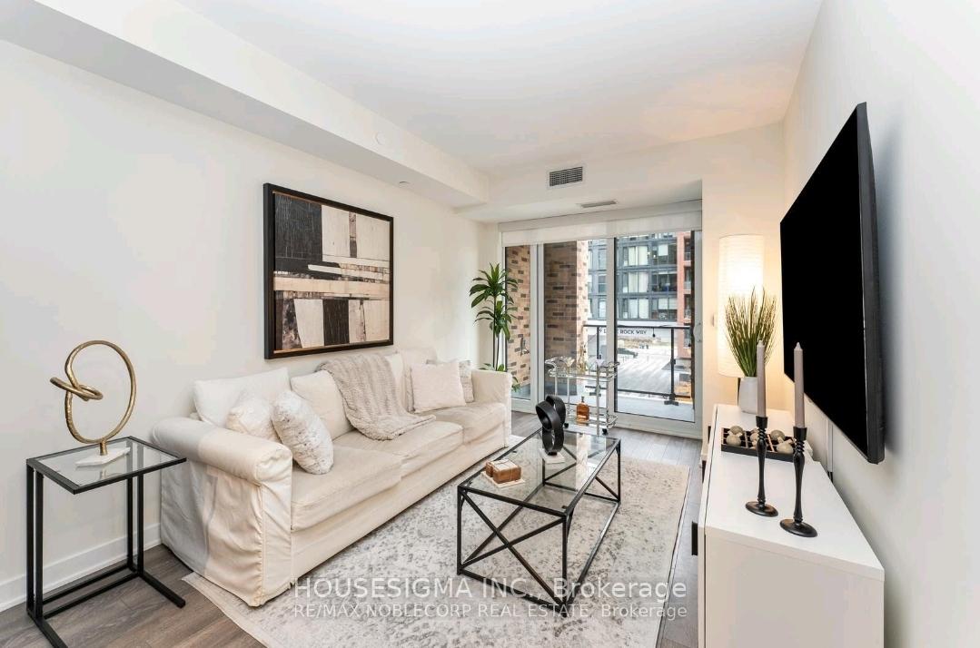 Photo 19 of 313-100 Eagle Rock Way, Vaughan, Maple — HOMEH