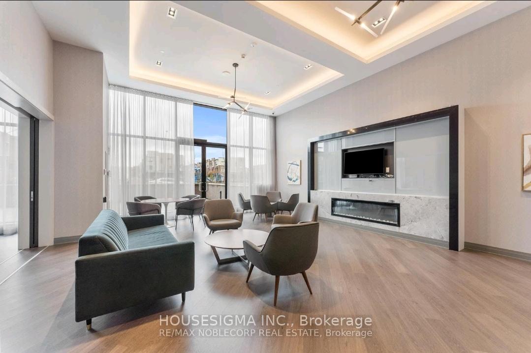 Photo 13 of 313-100 Eagle Rock Way, Vaughan, Maple — HOMEH