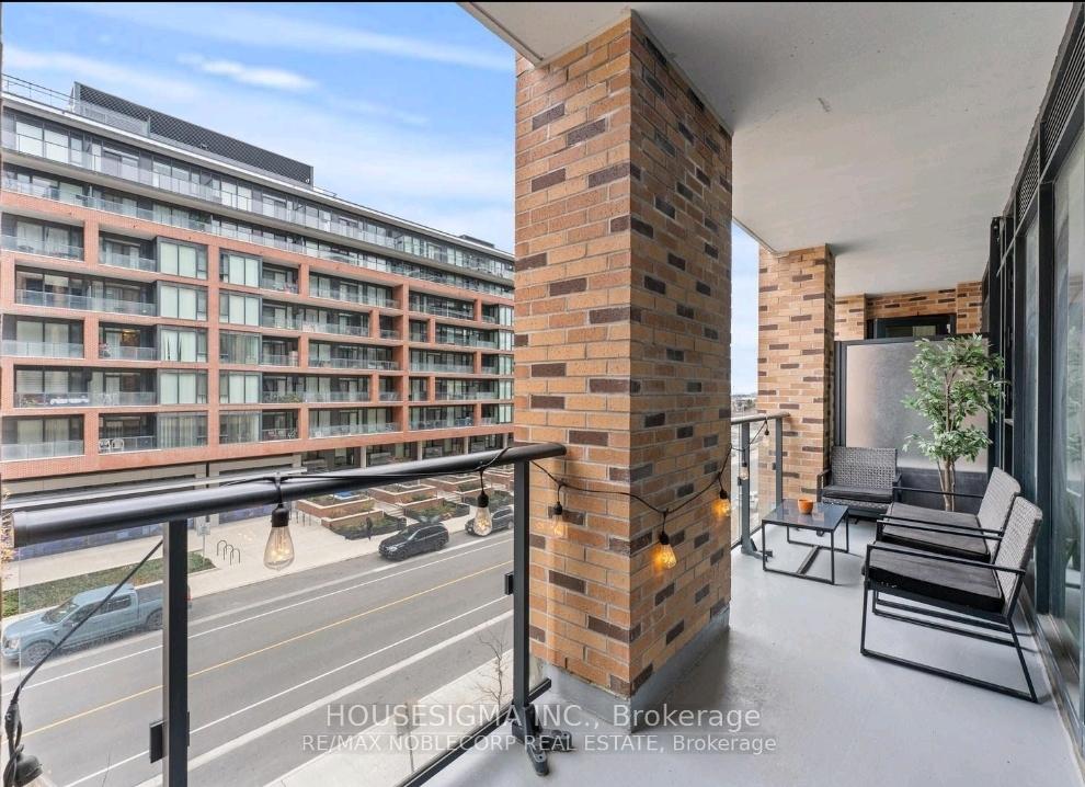 Photo 18 of 313-100 Eagle Rock Way, Vaughan, Maple — HOMEH