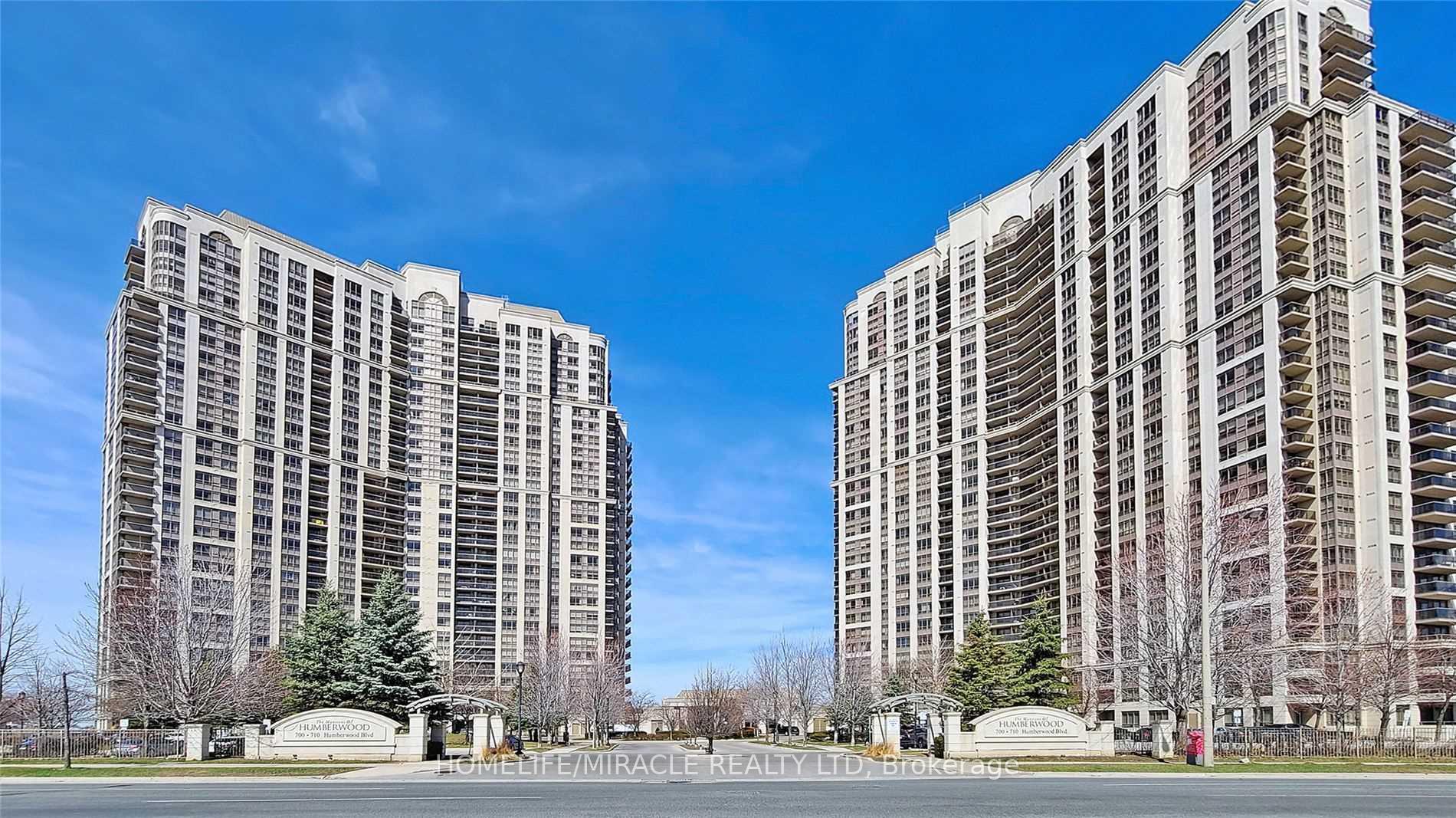 Front of Unit 2118, 700 Humberwood Boulevard