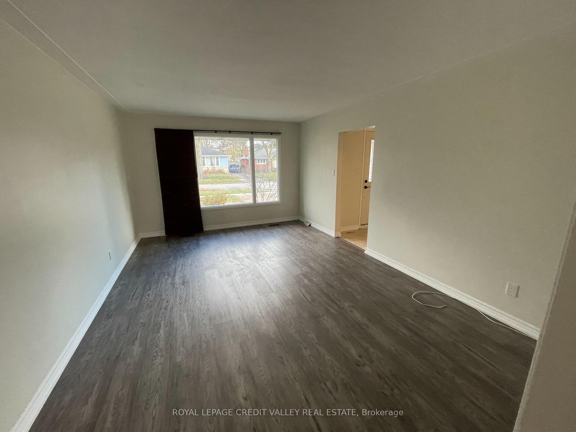 Photo 4 of 88 Sheridan Street, Guelph, Riverside Park — HOMEH