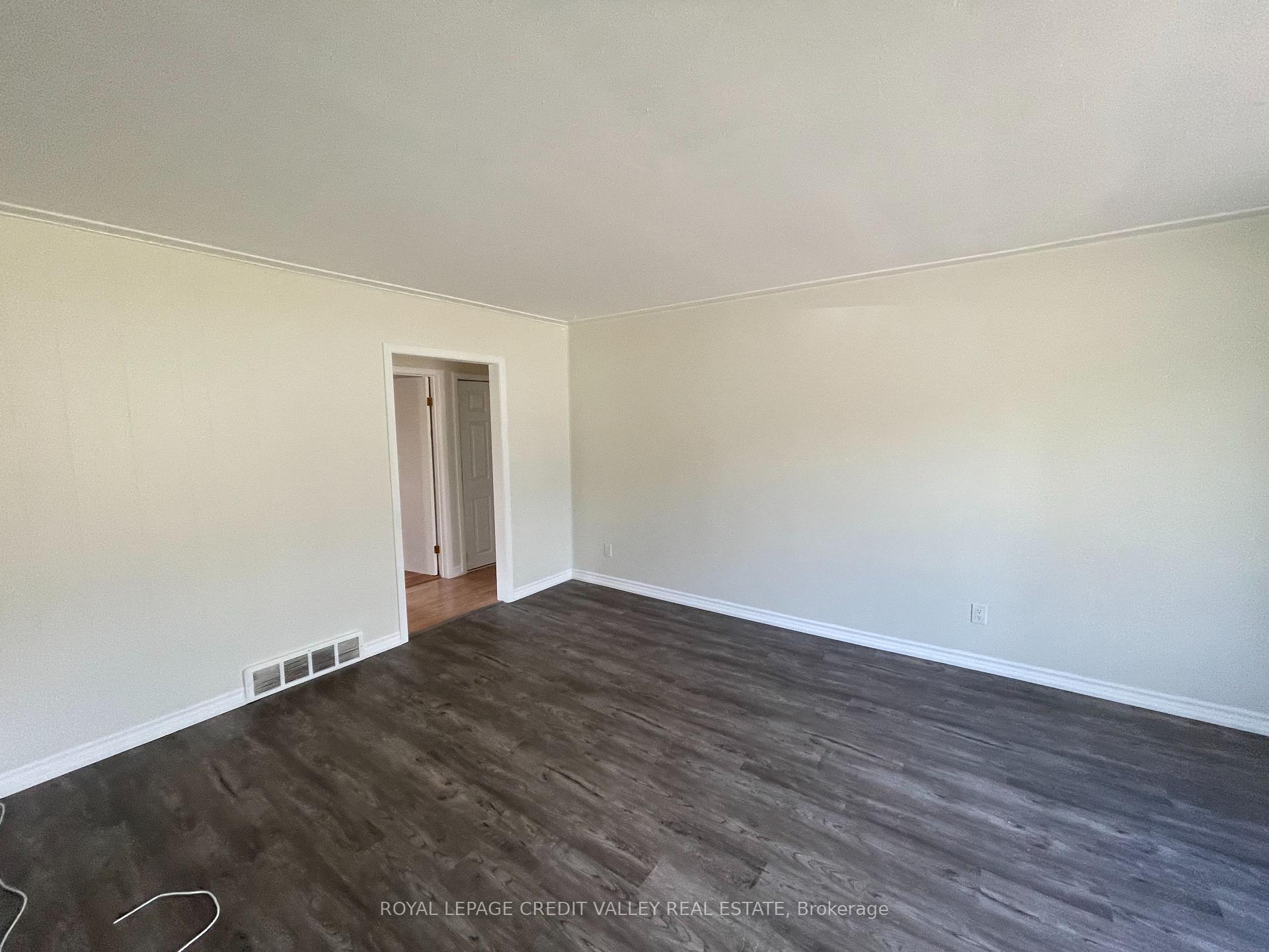 Photo 5 of 88 Sheridan Street, Guelph, Riverside Park — HOMEH