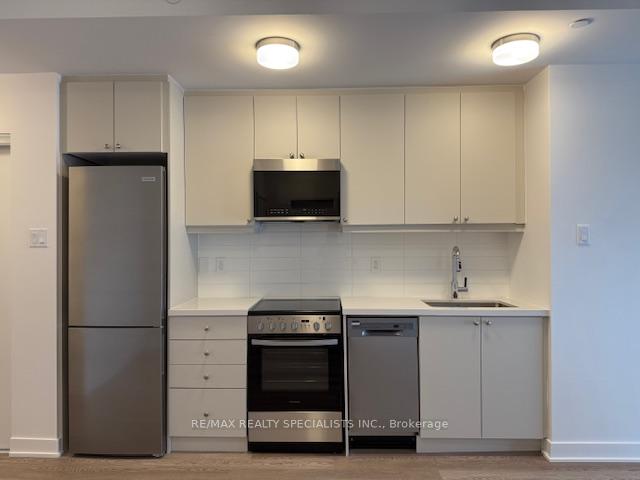 Photo 2 of Unit 301, 55 Clarington Boulevard, Clarington, Bowmanville — HOMEH