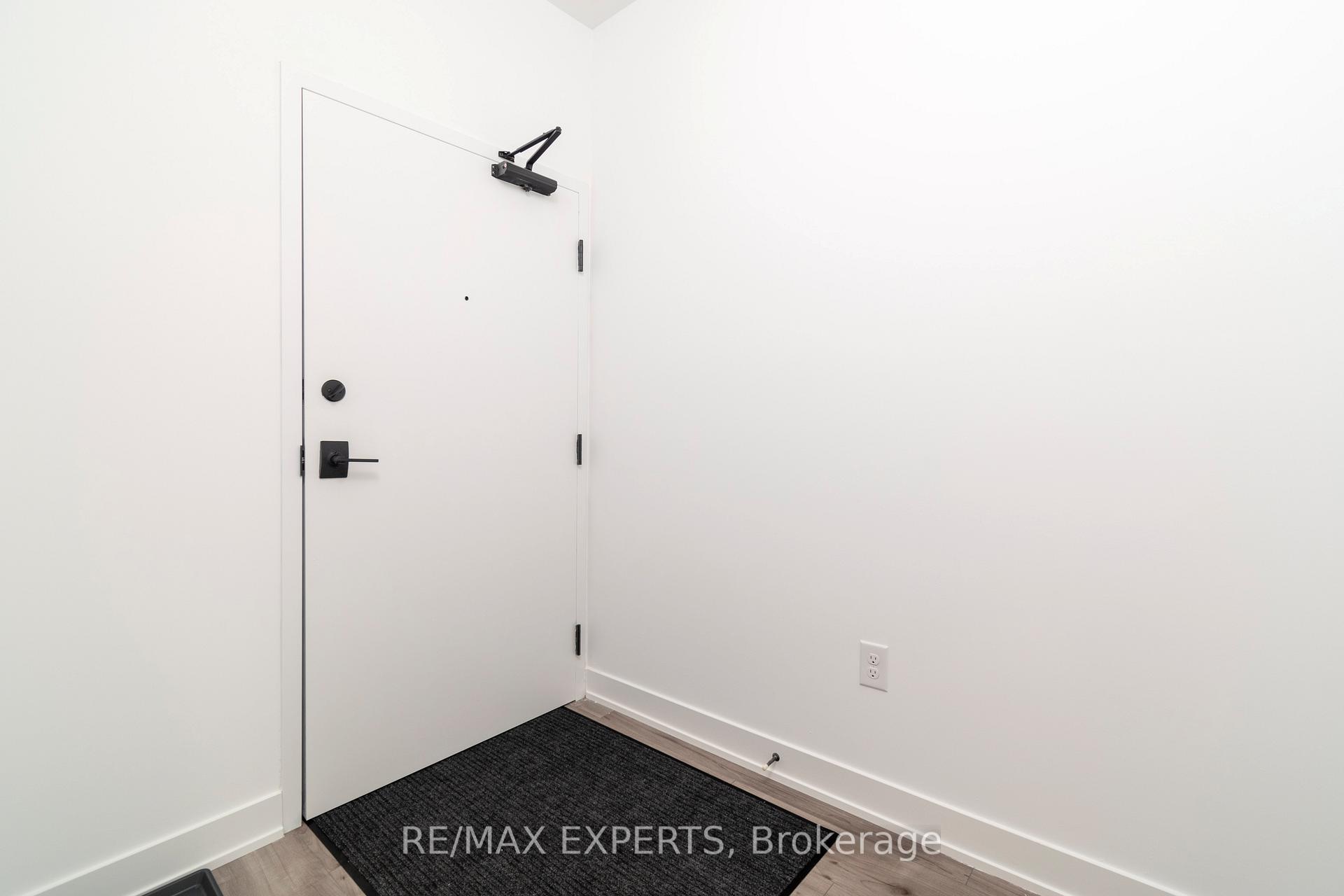 Photo 10 of Unit 410, 4 Spice Way, Barrie, Rural Barrie Southeast — HOMEH
