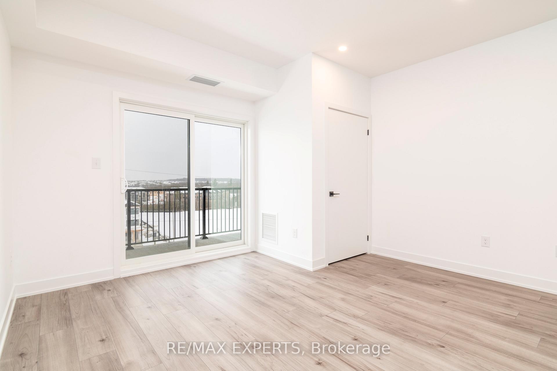 Photo 26 of Unit 410, 4 Spice Way, Barrie, Rural Barrie Southeast — HOMEH