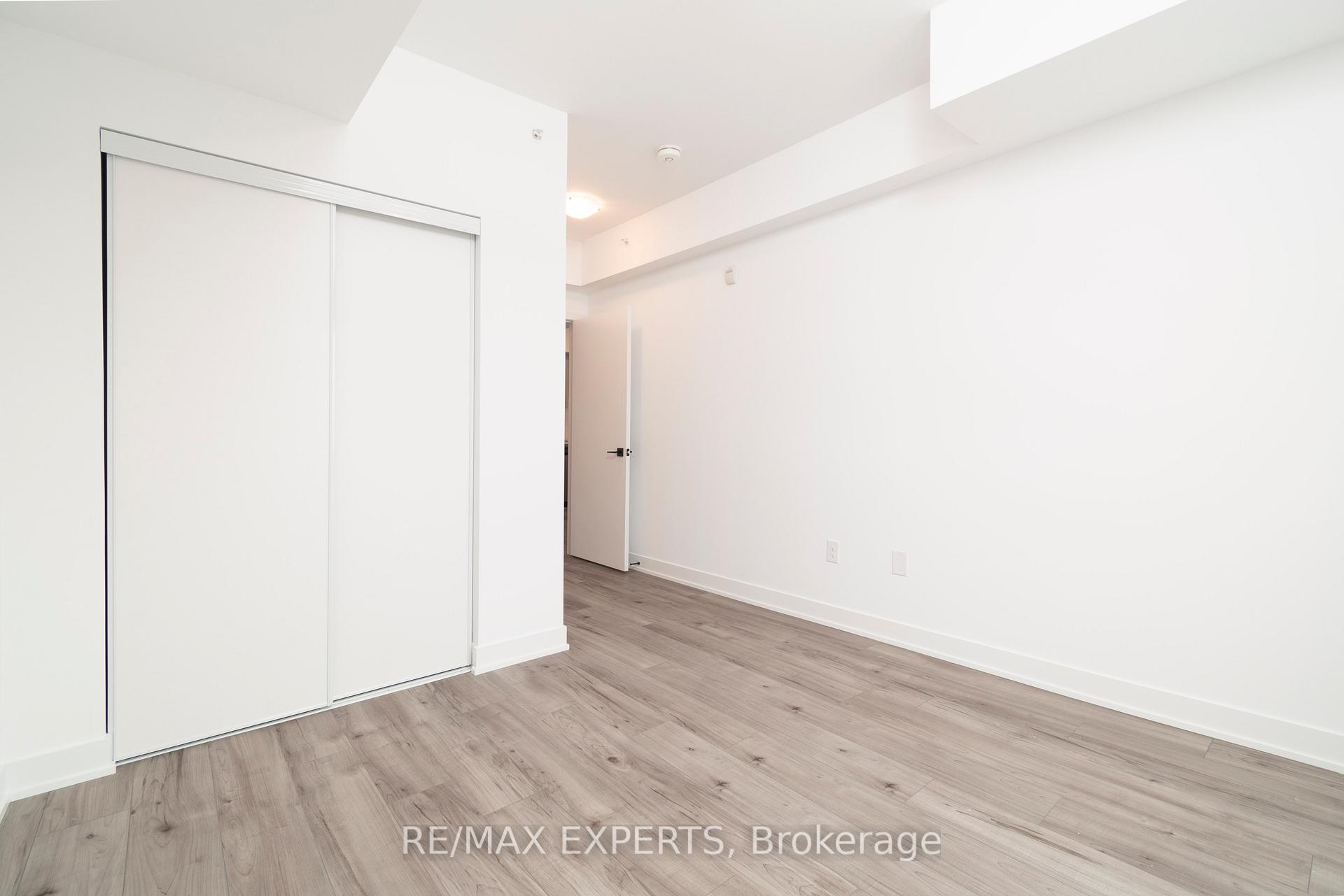 Photo 18 of Unit 410, 4 Spice Way, Barrie, Rural Barrie Southeast — HOMEH