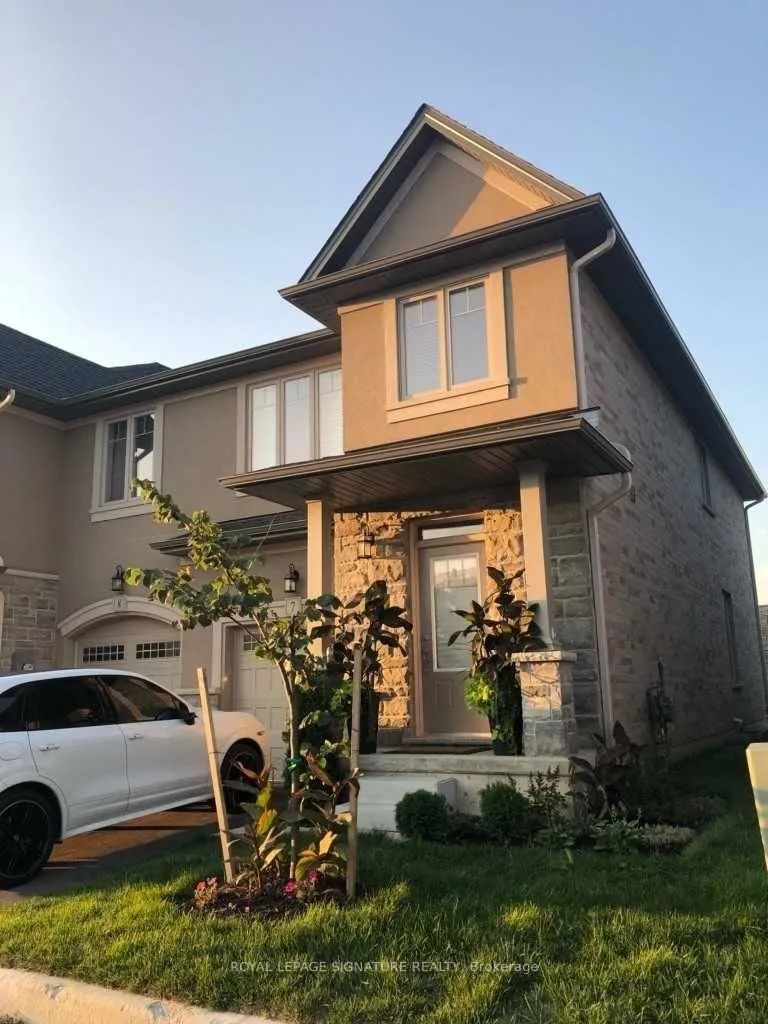 Photo 1 of Unit 7, 98 Shoreview Place, Hamilton, Lakeshore — HOMEH