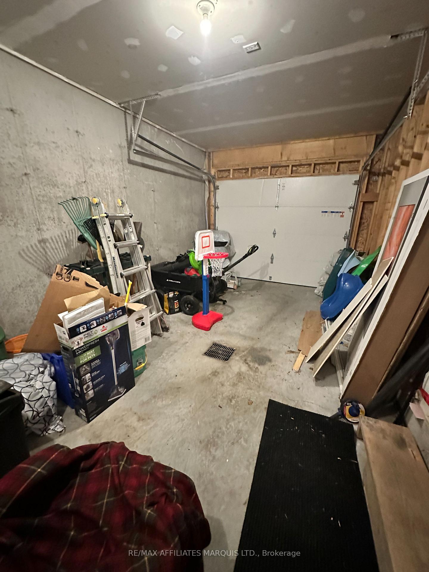 Photo 17 of 2300 Tollgate Road W, Cornwall — HOMEH