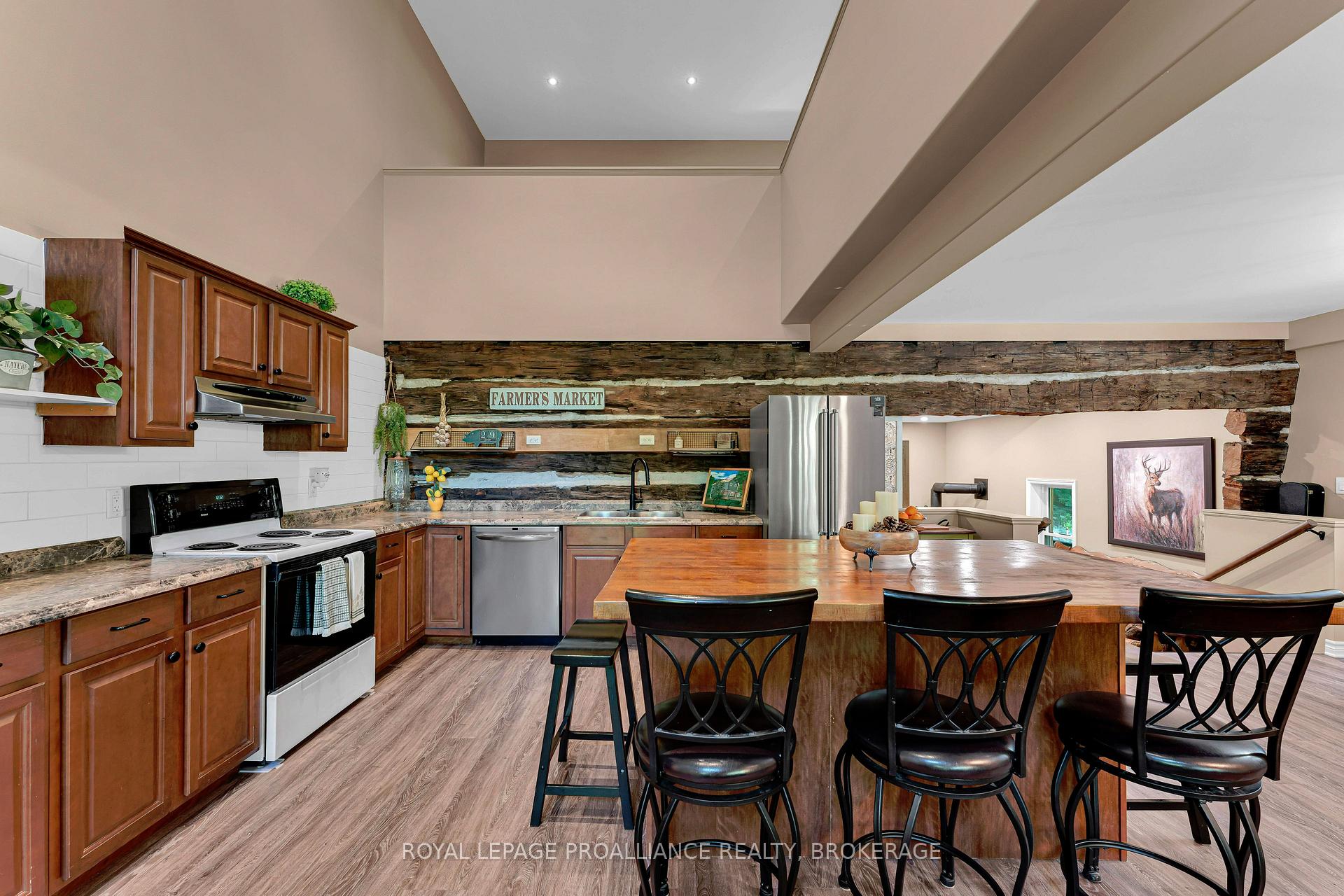 Photo 16 of 6507 Craig Road, Frontenac, Frontenac South — HOMEH