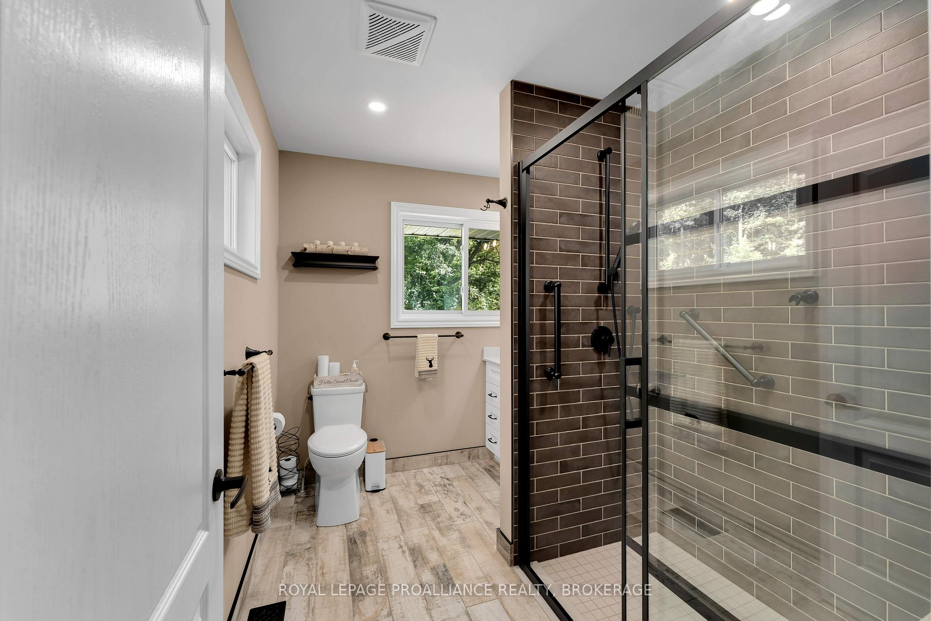 Photo 23 of 6507 Craig Road, Frontenac, Frontenac South — HOMEH