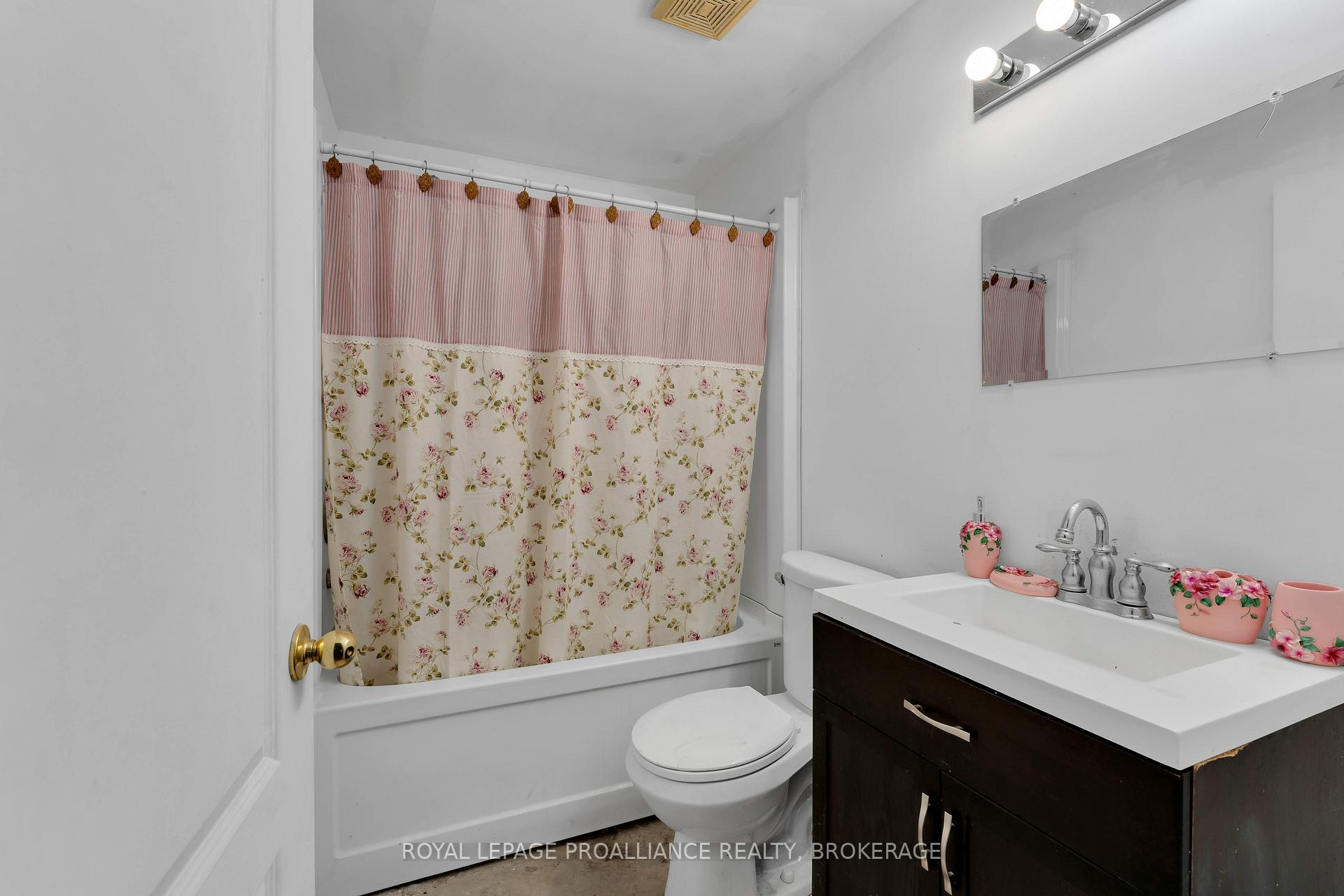 Photo 37 of 6507 Craig Road, Frontenac, Frontenac South — HOMEH