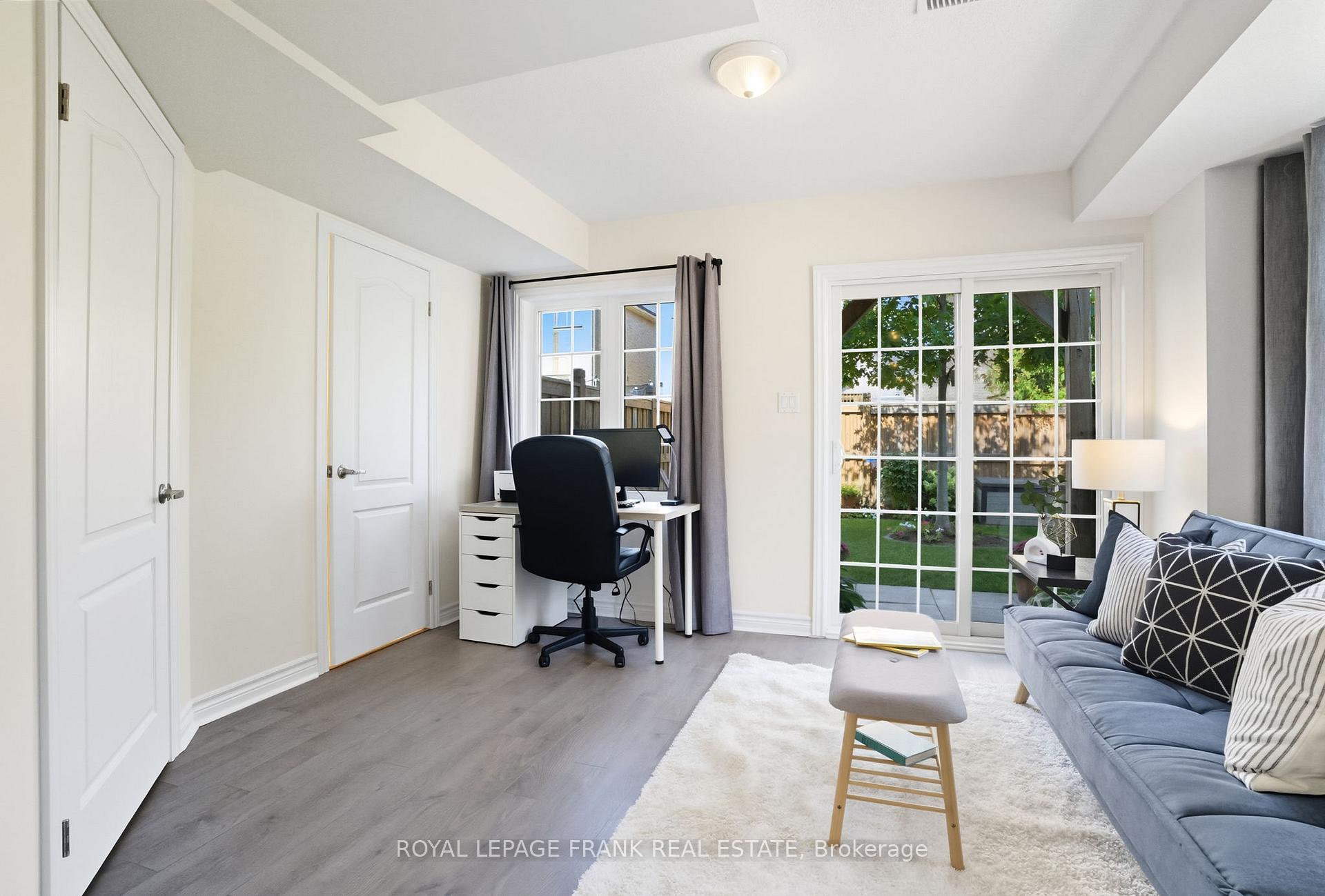 Photo 32 of 26 Ferris Square, Clarington, Courtice — HOMEH