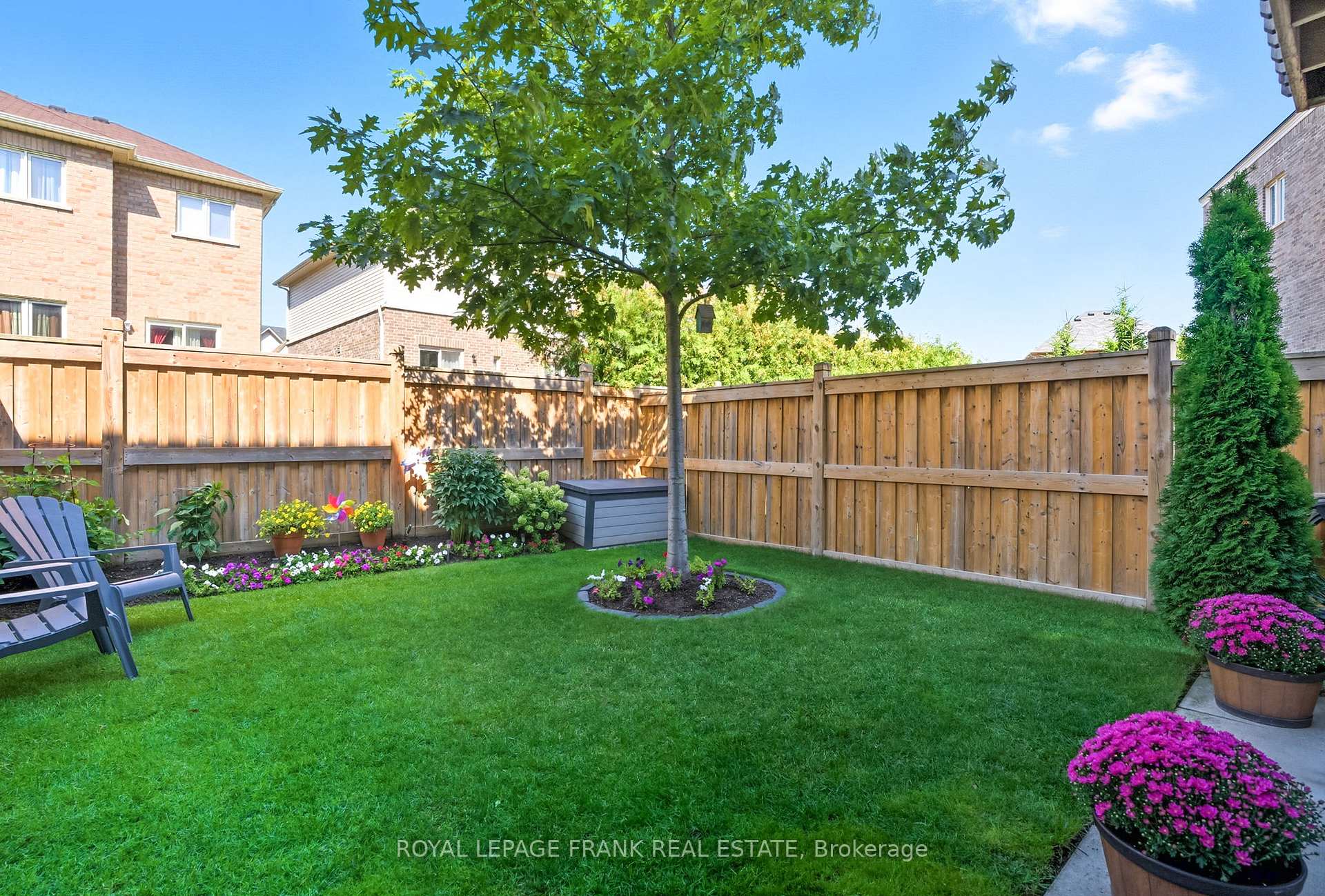 Photo 37 of 26 Ferris Square, Clarington, Courtice — HOMEH