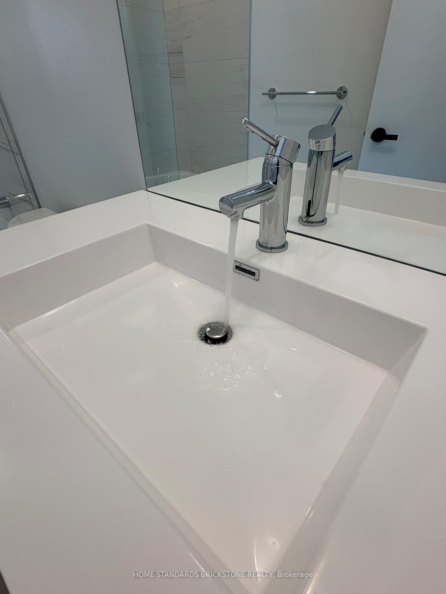 Photo 12 of Unit 1606, 225 Commerce Street, Vaughan, Vaughan Corporate Centre — HOMEH