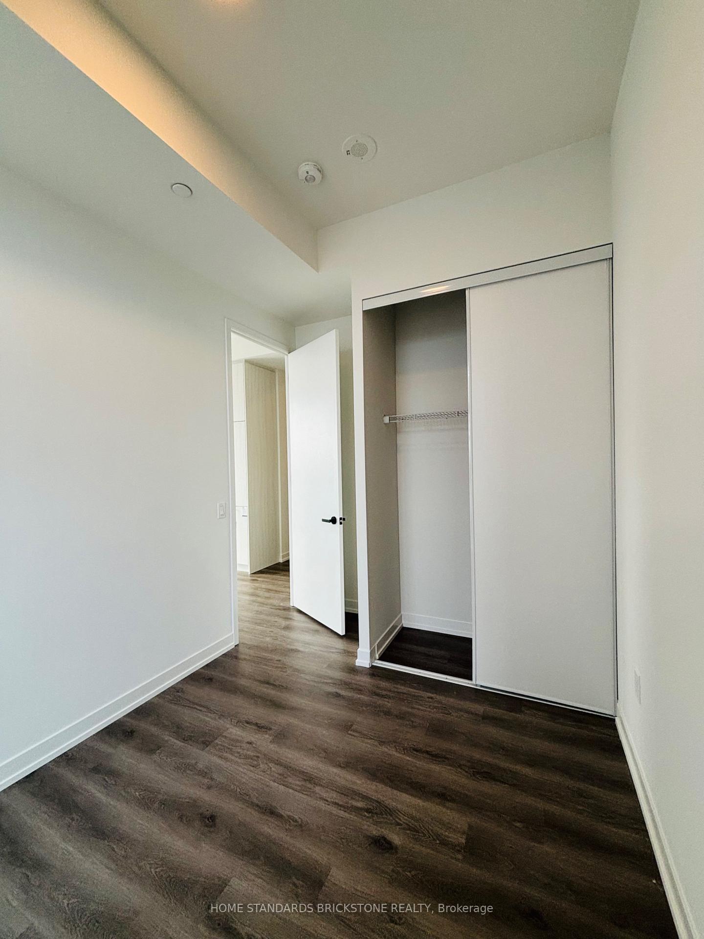 Photo 9 of Unit 1606, 225 Commerce Street, Vaughan, Vaughan Corporate Centre — HOMEH
