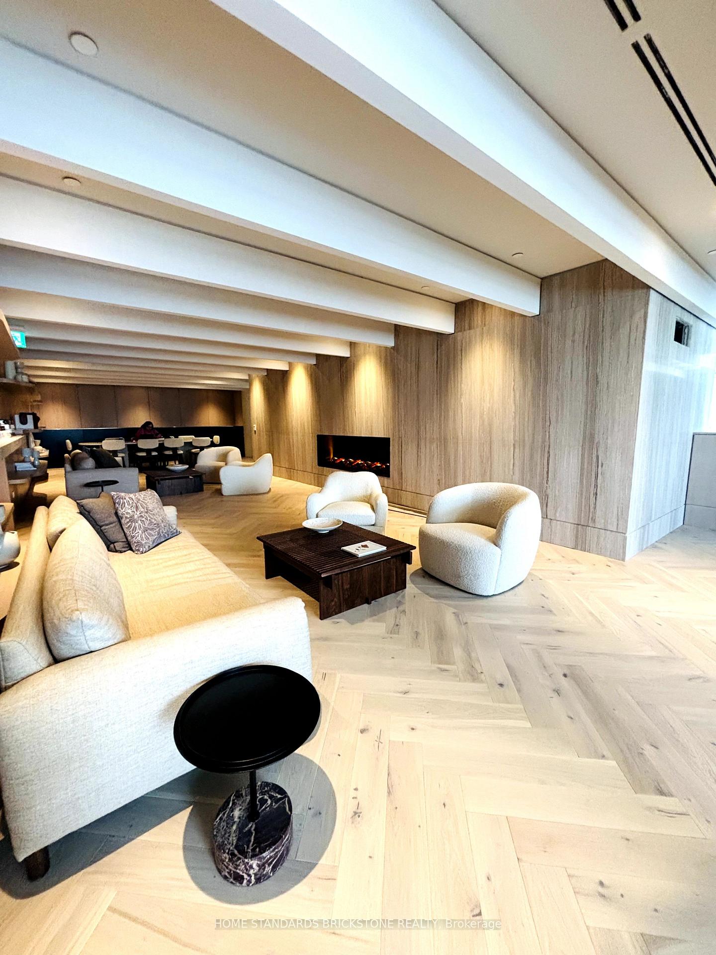 Photo 23 of Unit 1606, 225 Commerce Street, Vaughan, Vaughan Corporate Centre — HOMEH