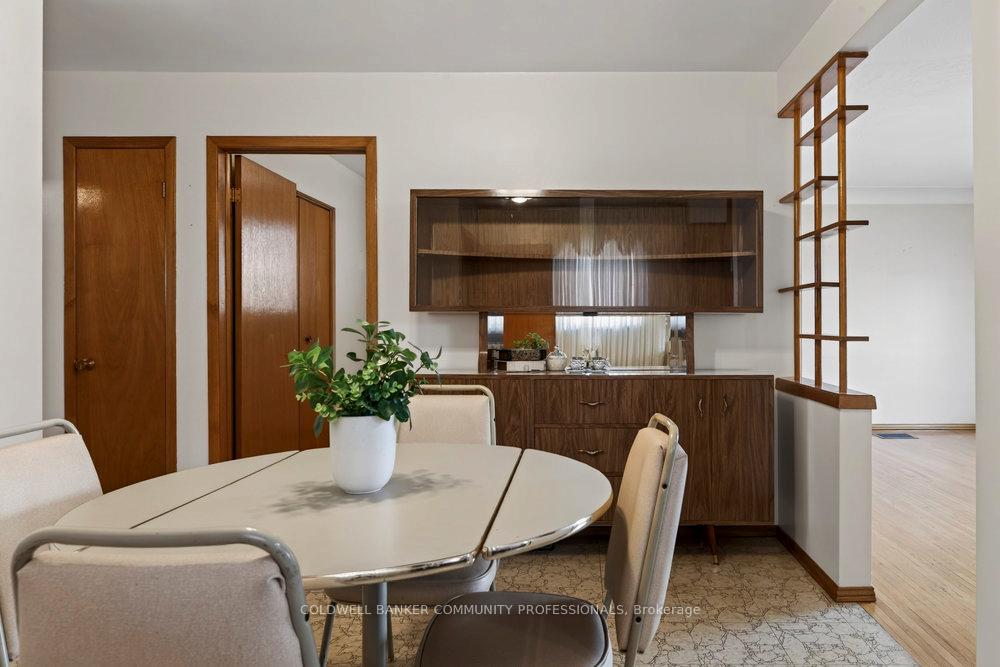 Photo 13 of 43 Bonaventure Drive, Hamilton, Gilbert — HOMEH